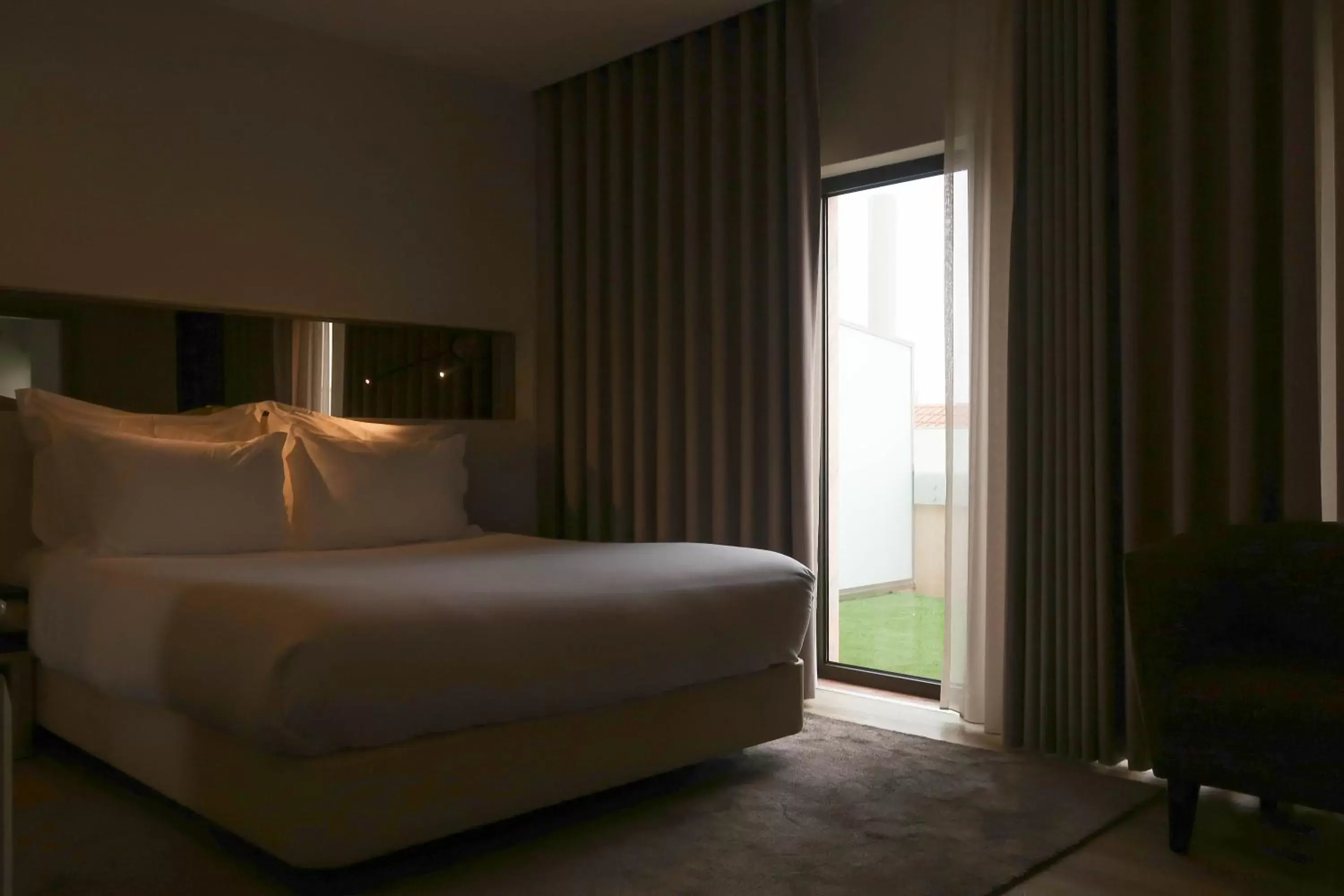 Double Room with Terrace in Hotel Cristal Setúbal Double Room with Terrace in Hotel Cristal Setúbal