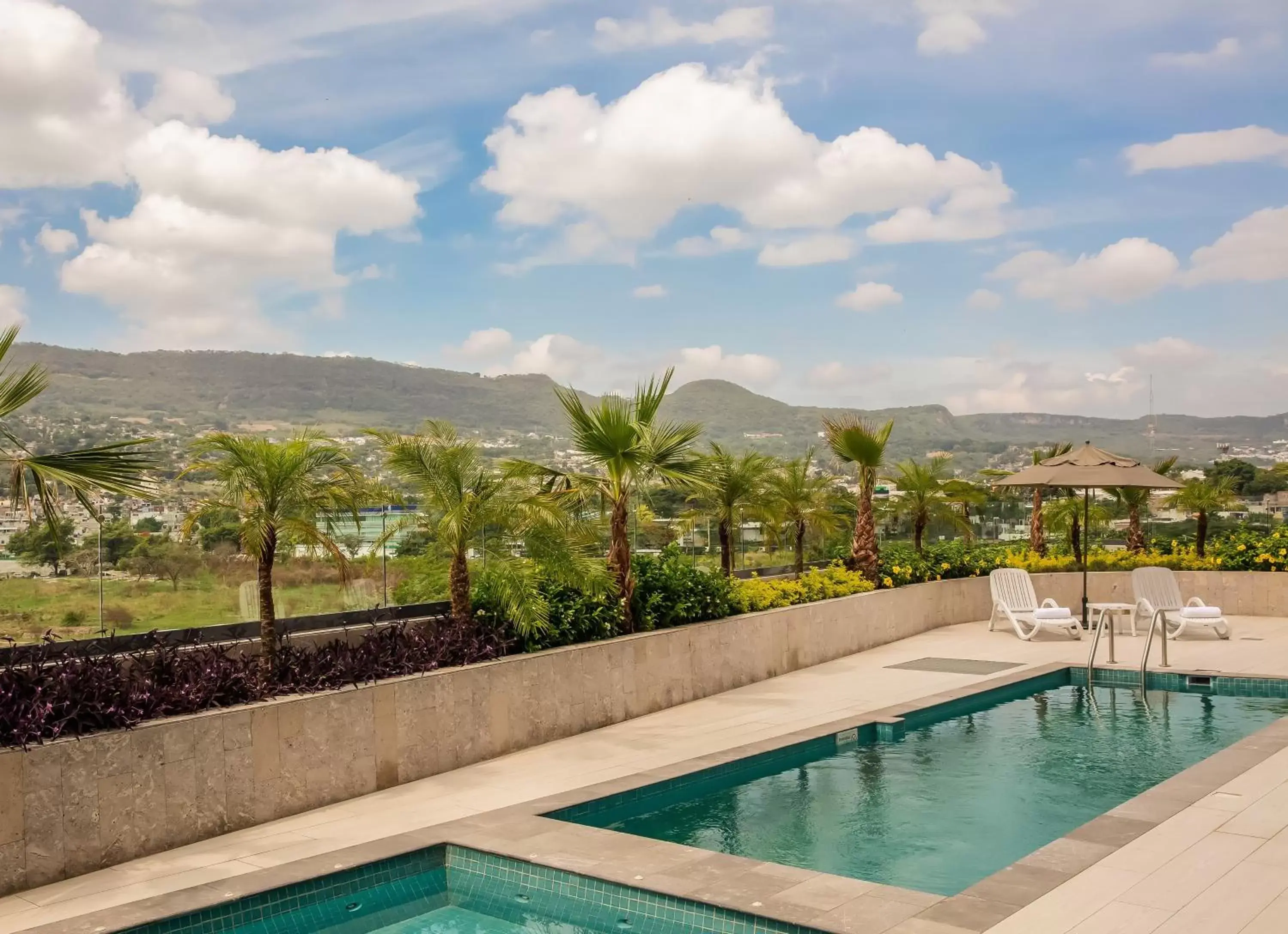 Swimming Pool in Fiesta Inn Tuxtla Fashion Mall