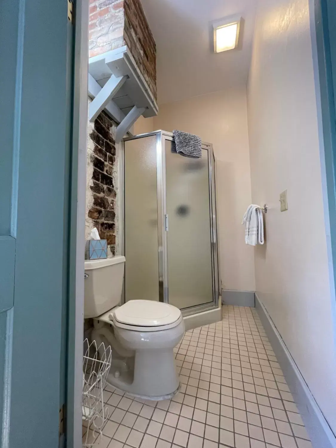 Bathroom in Carriage House Bed & Breakfast