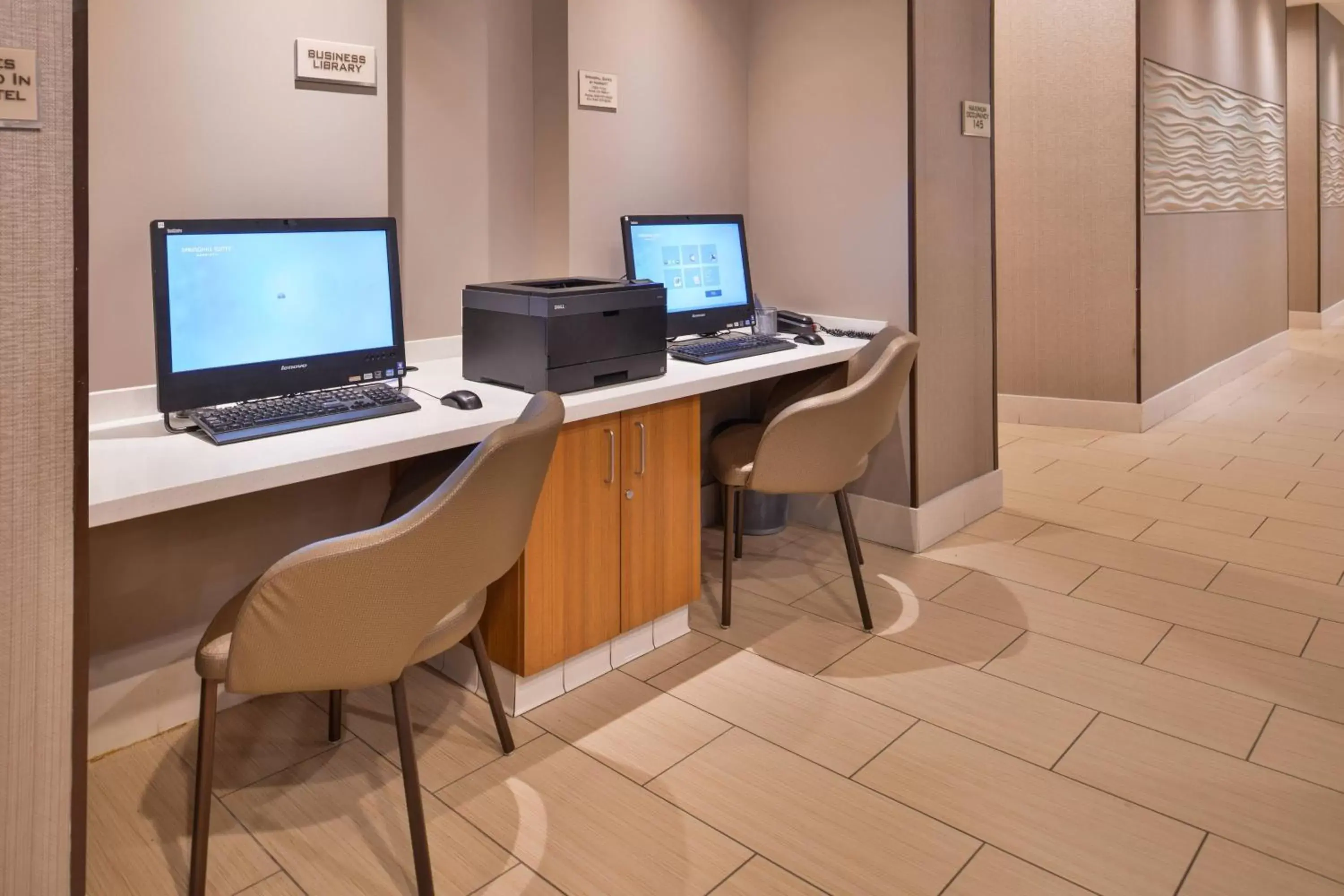 Business facilities, Business Area/Conference Room in SpringHill Suites Irvine John Wayne Airport / Orange County