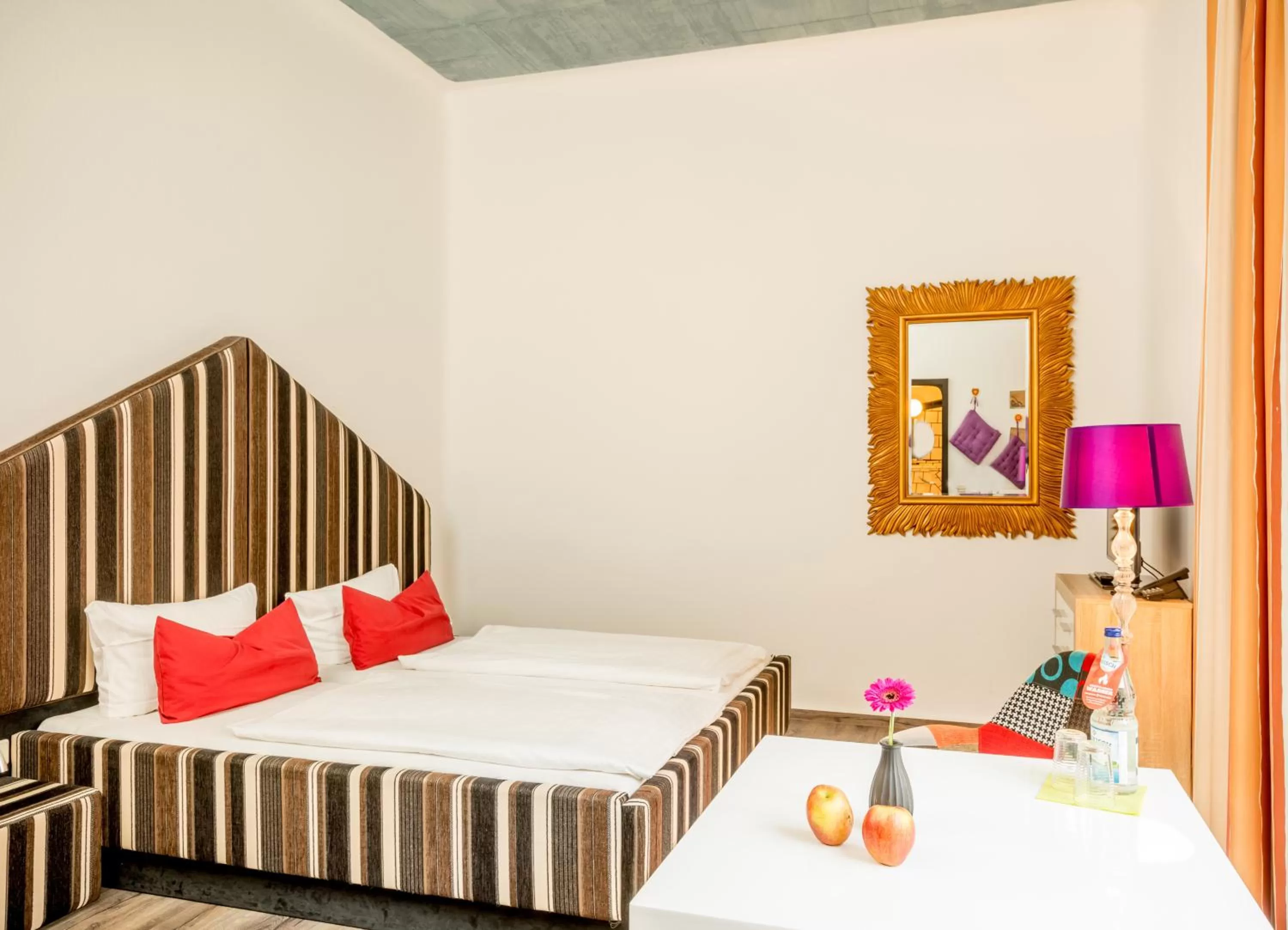 Bed in artHOTEL Magdeburg