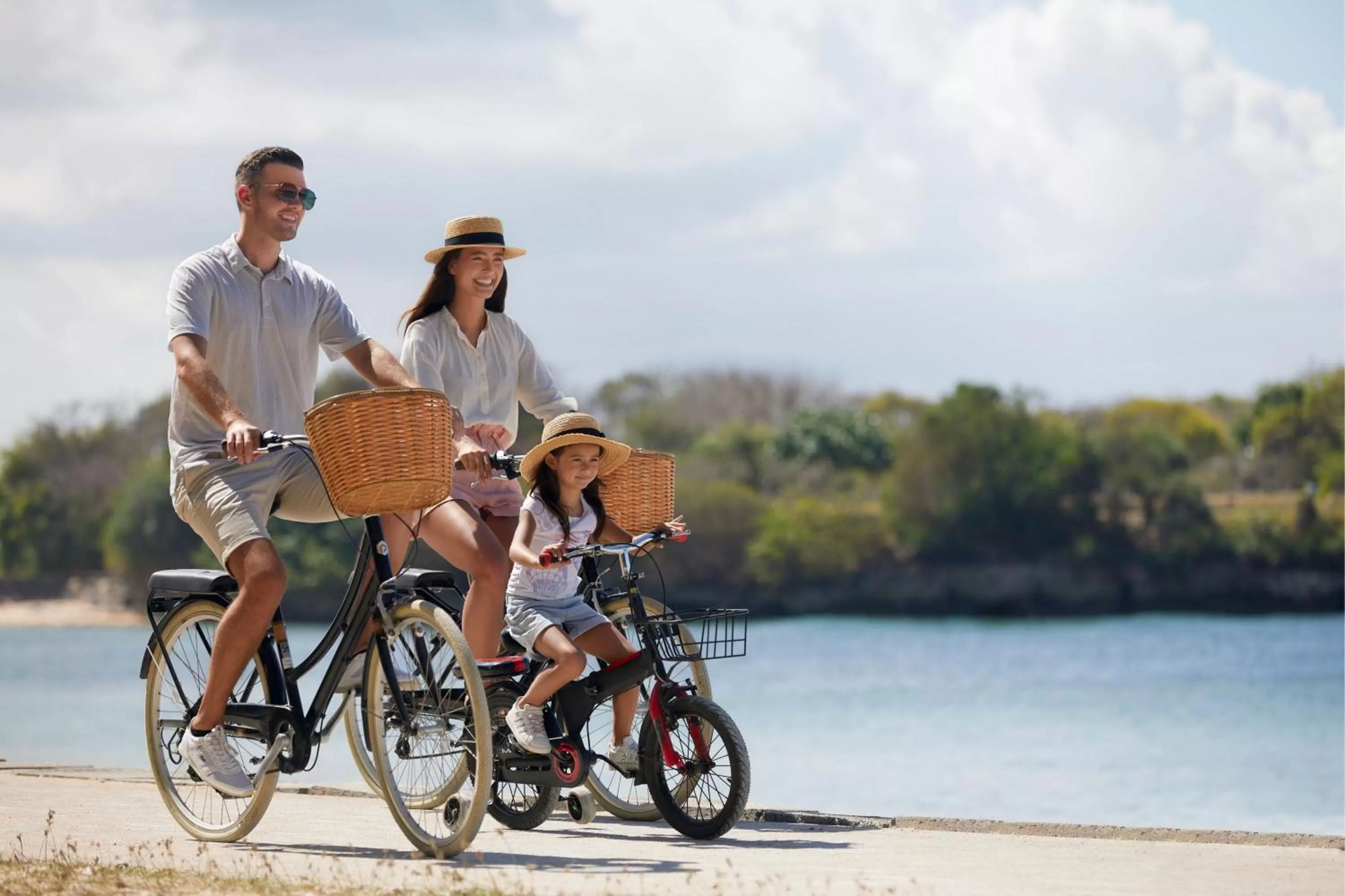 Beach in Courtyard by Marriott Bali Nusa Dua Resort