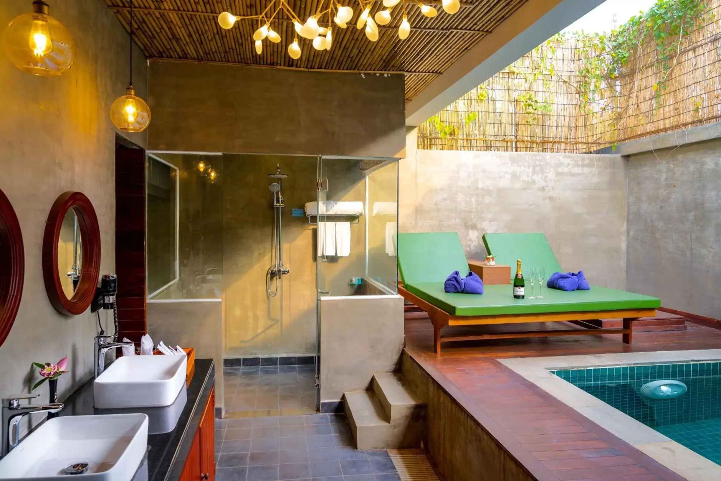 Swimming pool, Bathroom in Sabara Angkor Resort & Spa