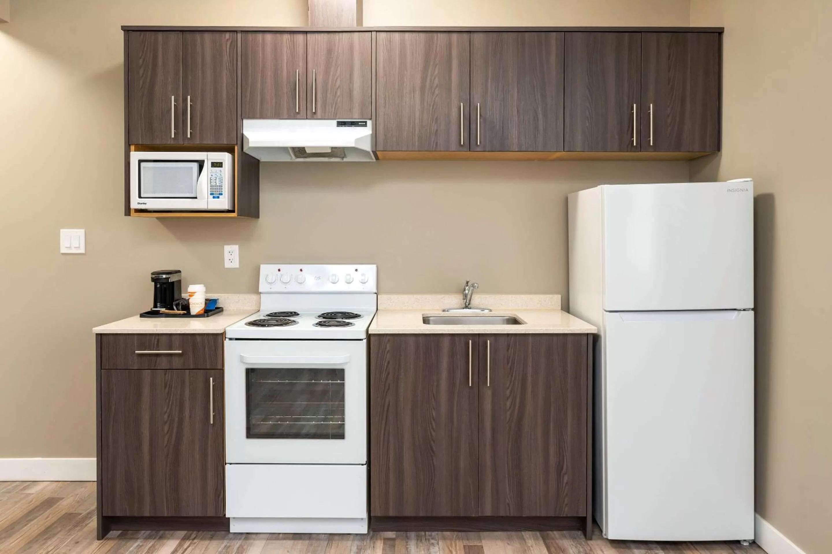 Bedroom in Econo Lodge