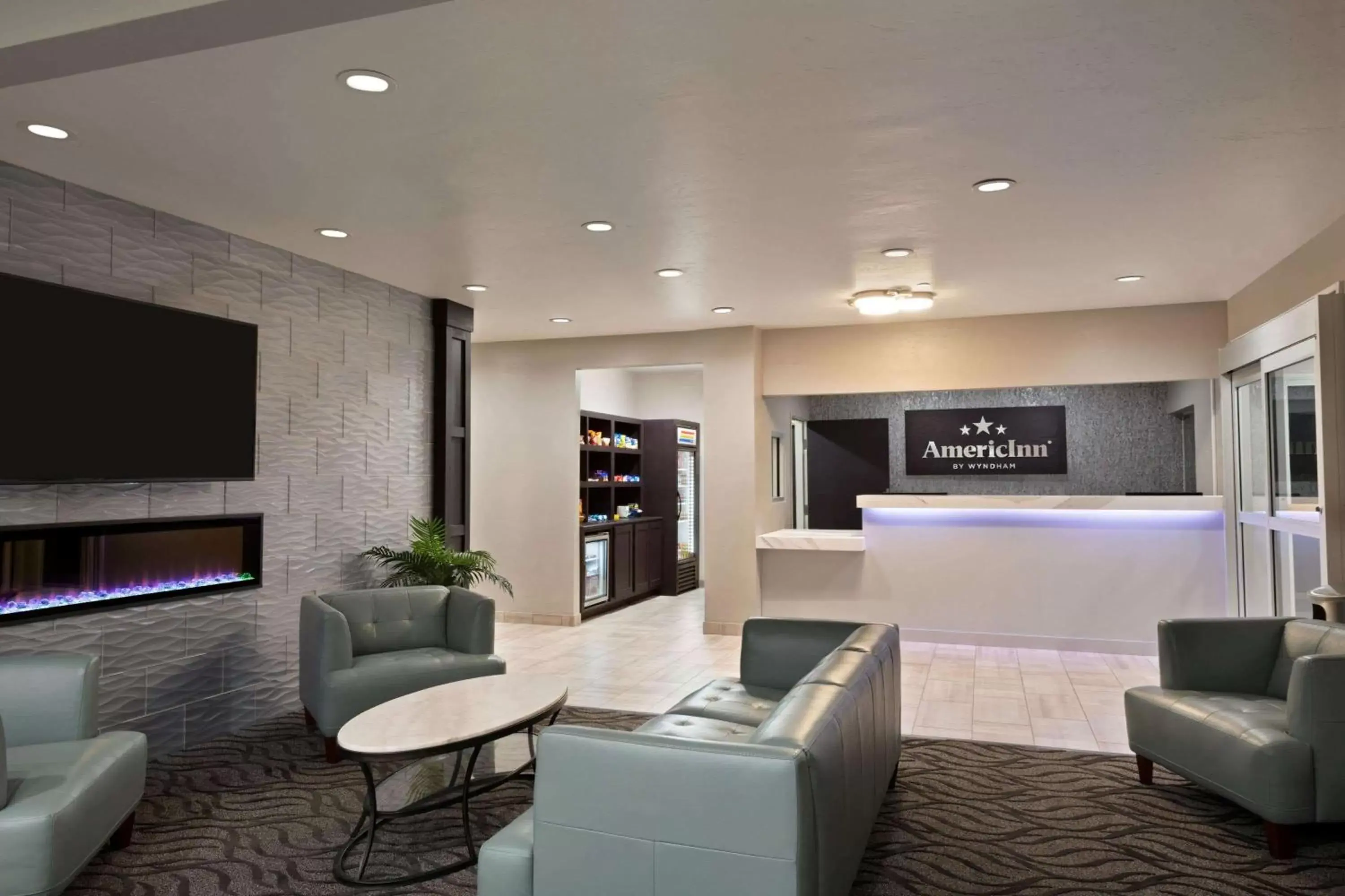 Lobby or reception in AmericInn by Wyndham Appleton West