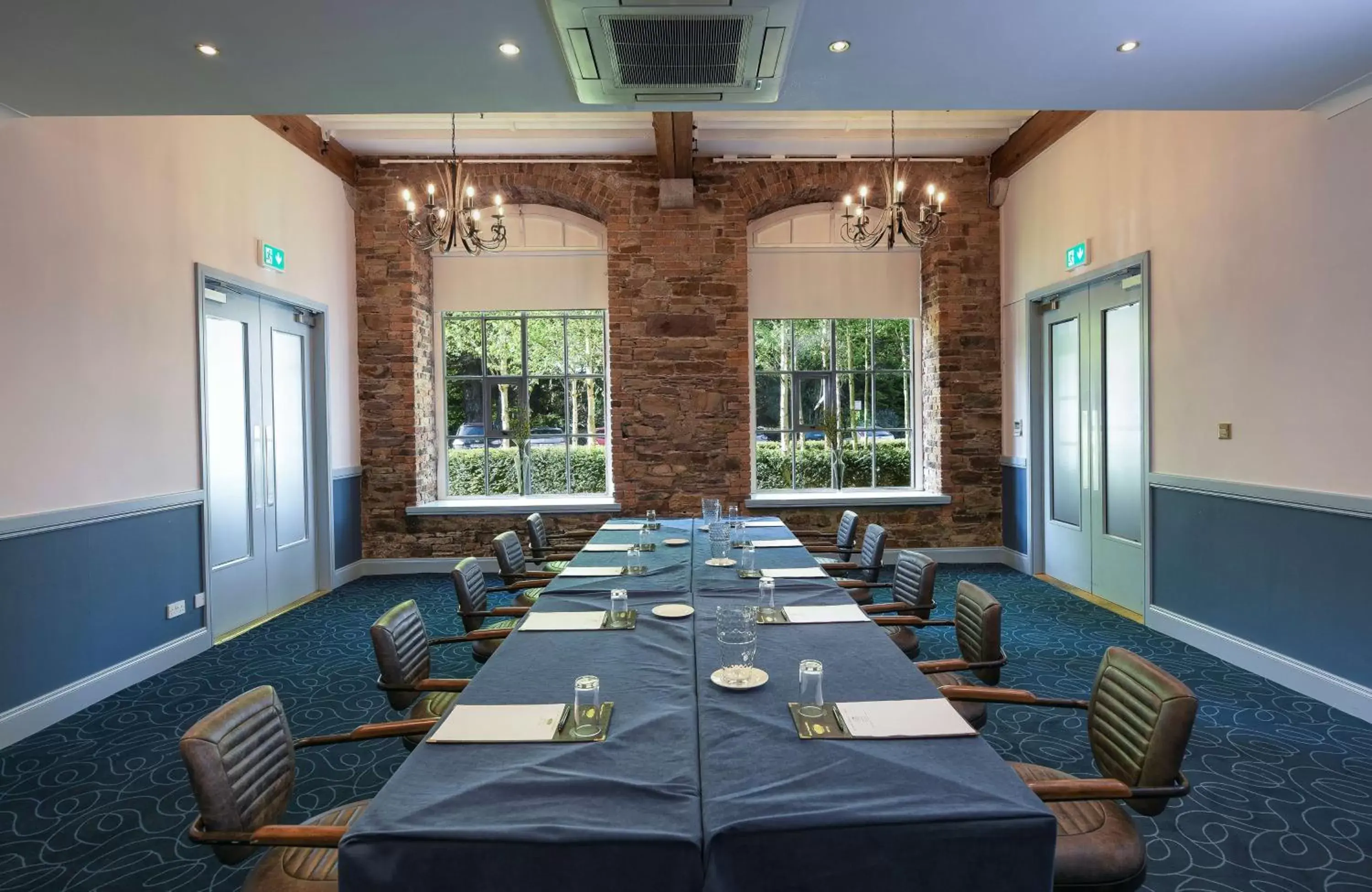 Property building, Restaurant/Places to Eat in Blarney Woollen Mills Hotel - BW Signature Collection
