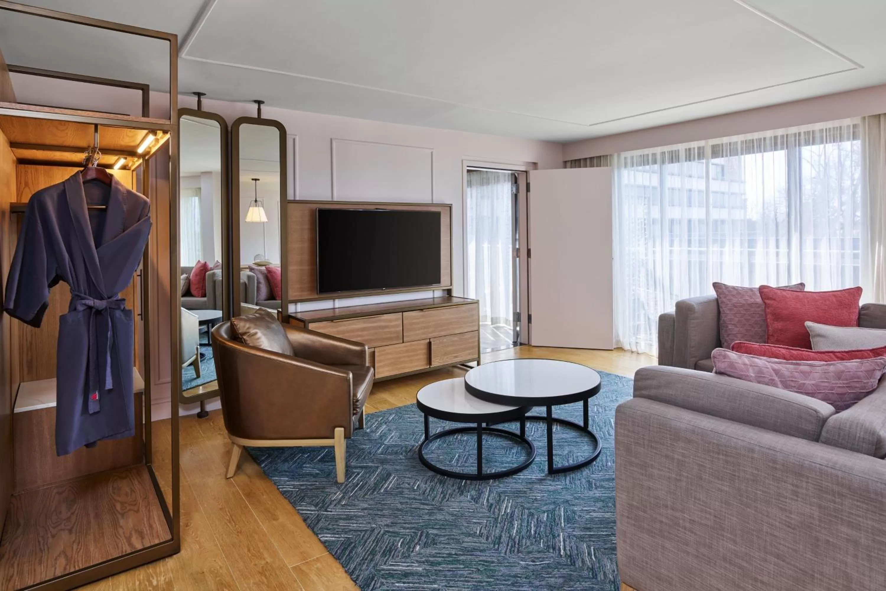 Living room in Marriott Lexington Griffin Gate Golf Resort & Spa