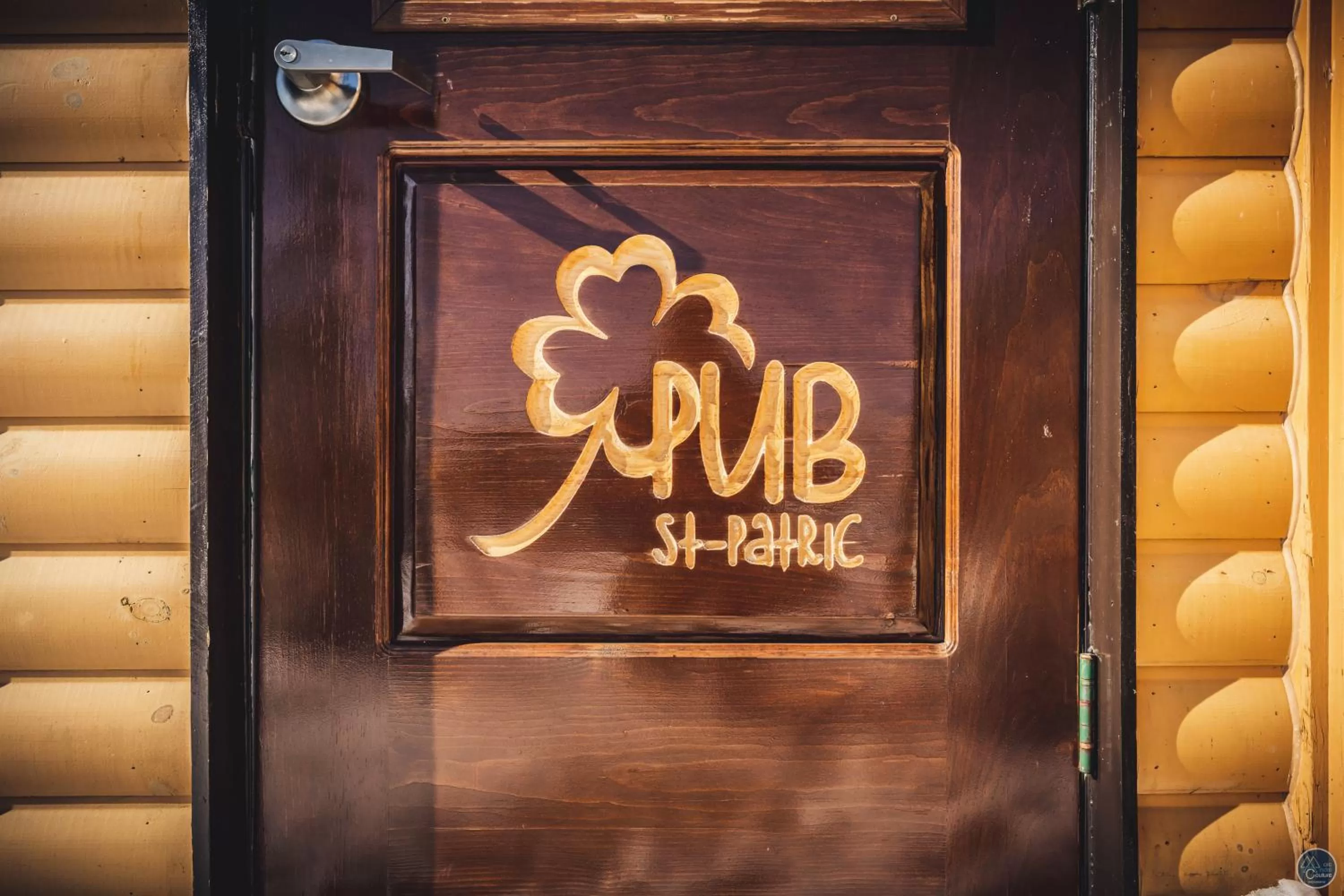 Property logo or sign in Auberge Éva