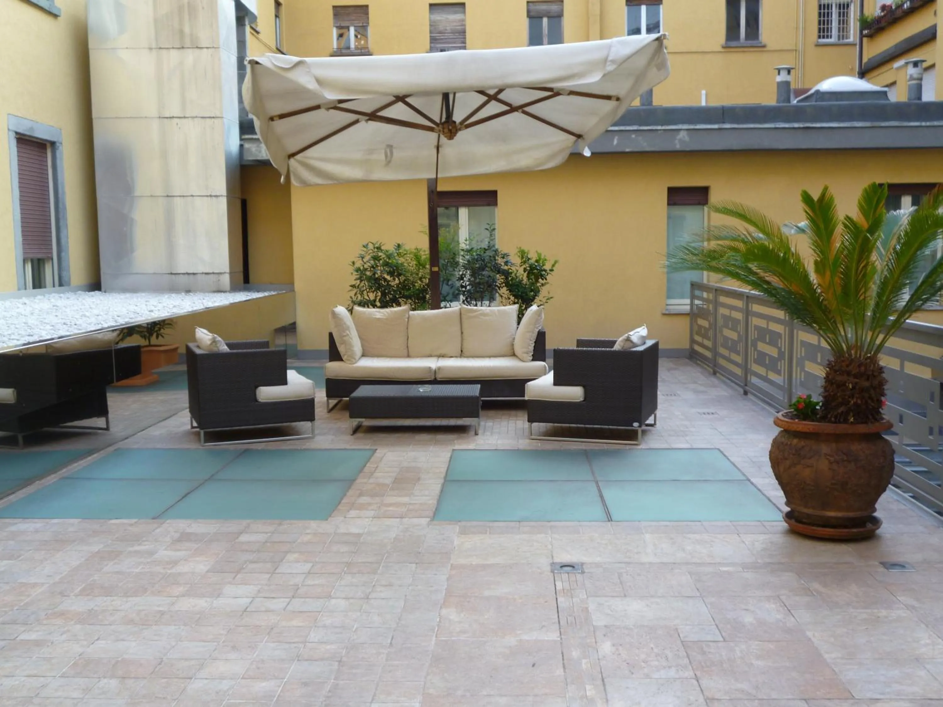 Garden in Hotel Cappello D'Oro, BW Signature Collection