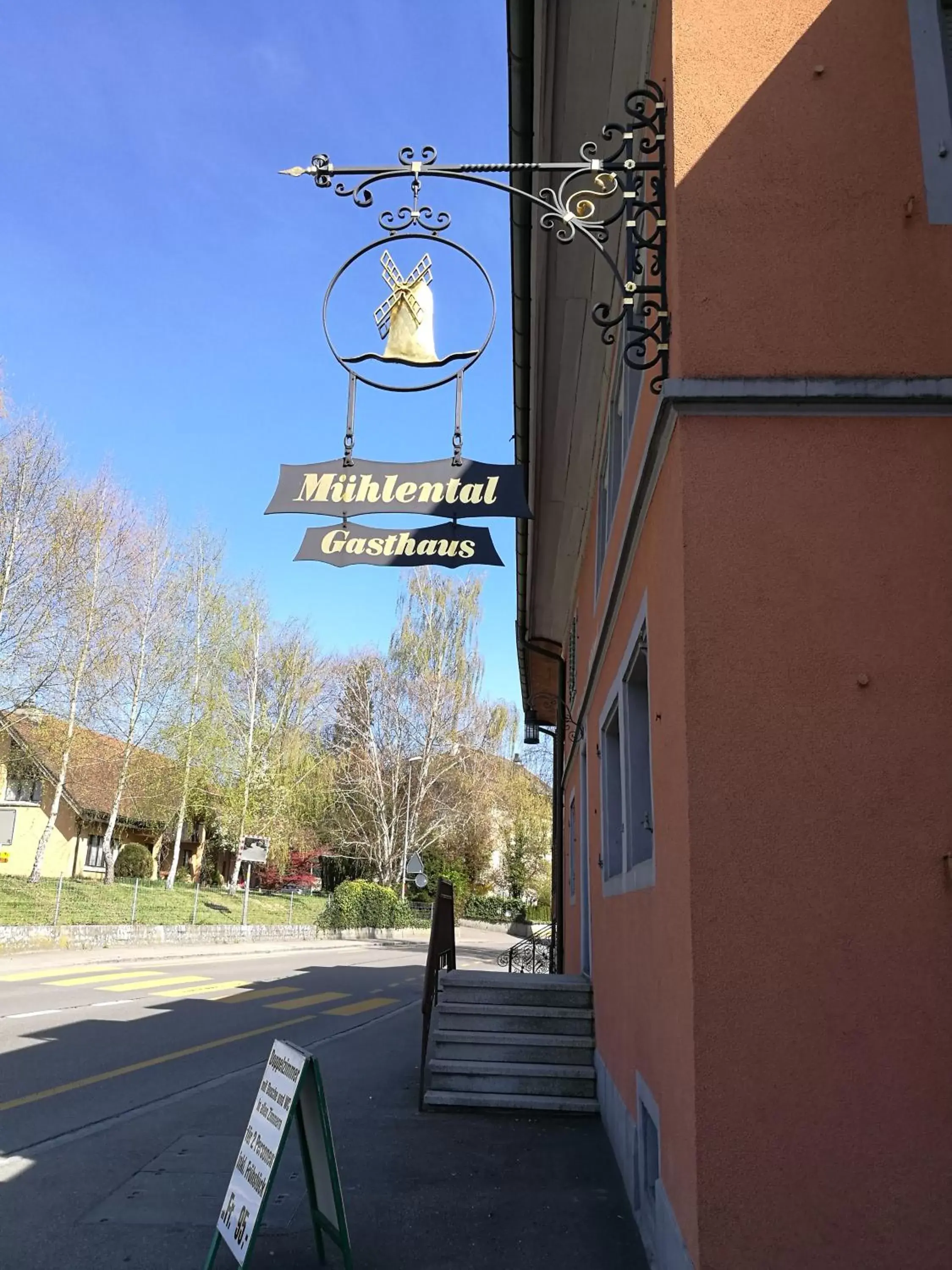 Property logo or sign in Garni-Hotel Mühletal