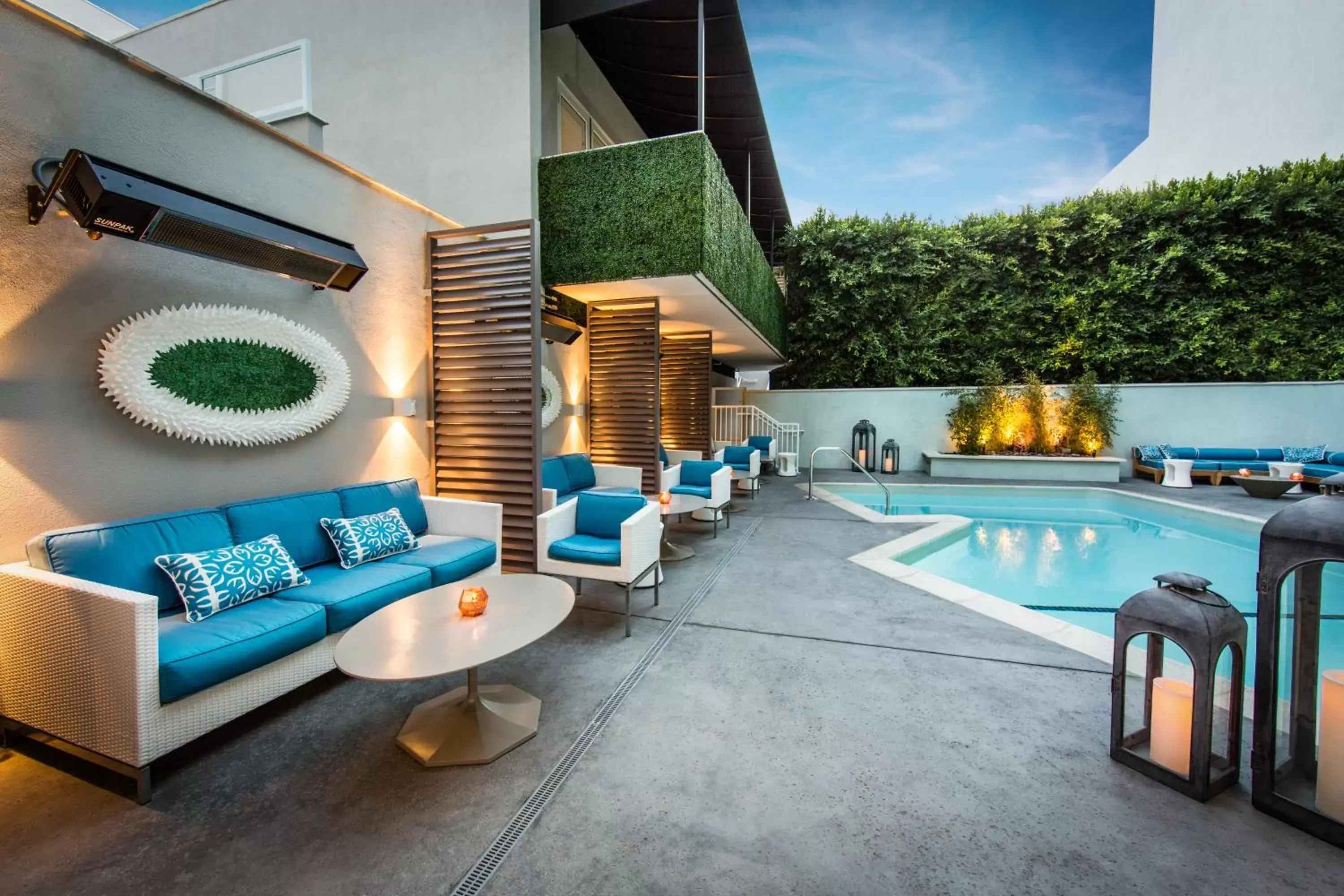 Swimming pool, Patio/Outdoor Area in Mosaic Hotel Beverly Hills