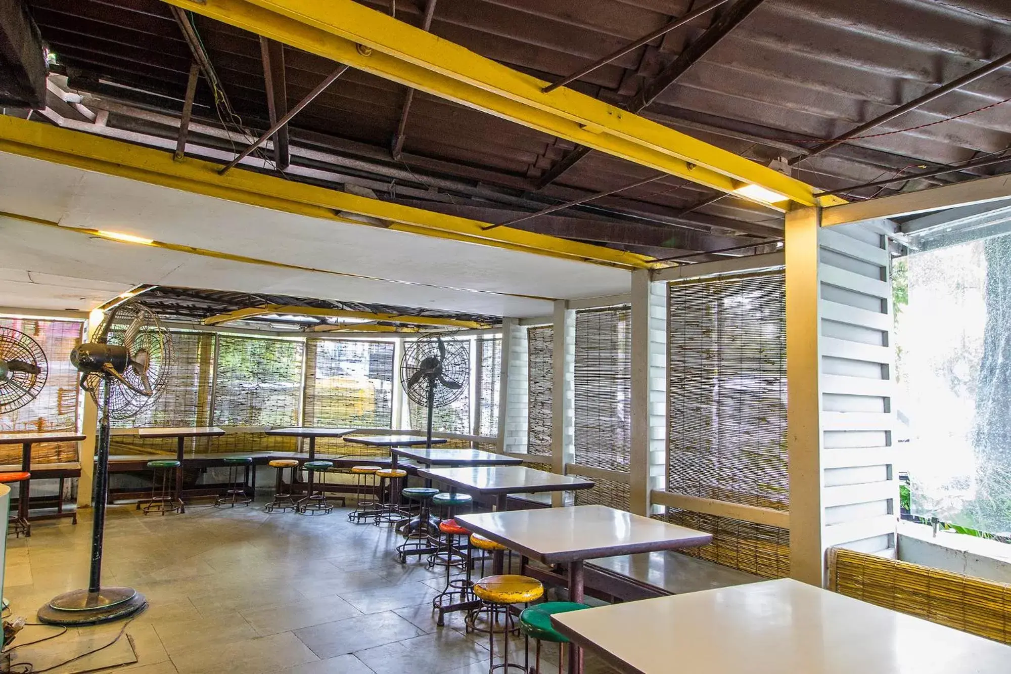 Restaurant/places to eat in FabExpress Kalyan - Nr Dairy Dan Circle Restaurant/places to eat in FabExpress Kalyan - Nr Dairy Dan Circle