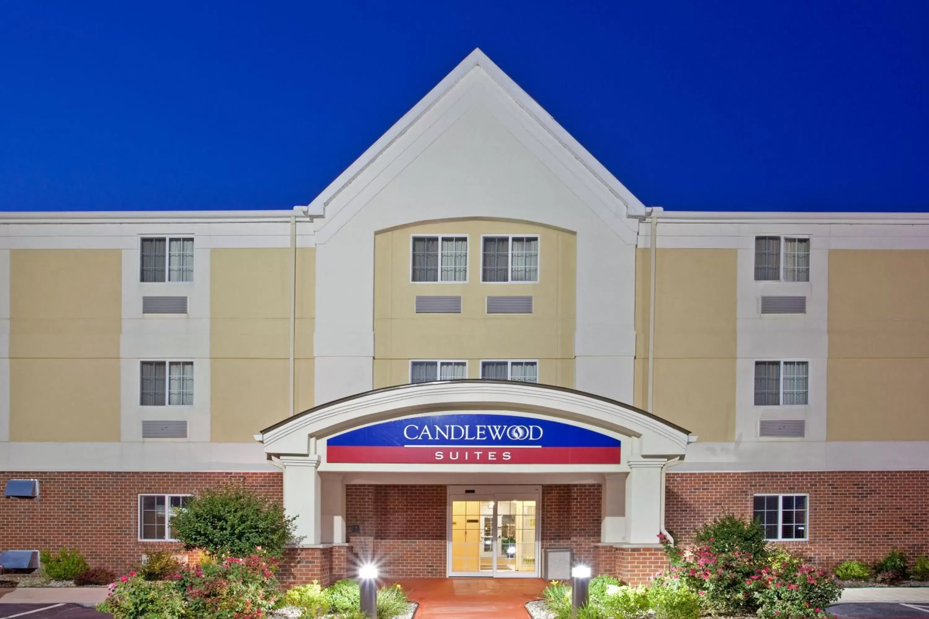 Property Building in Candlewood Suites Merrillville, an IHG Hotel