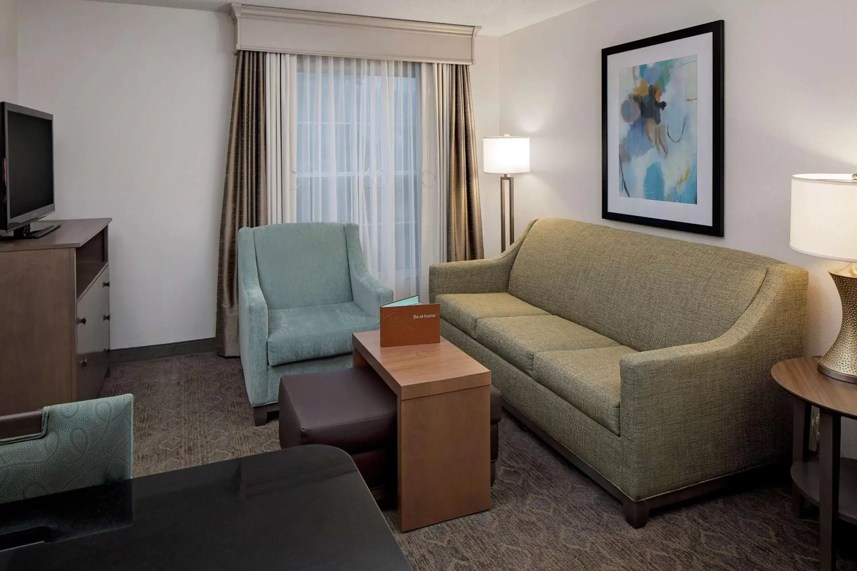 Photo of the whole room, Seating Area in Homewood Suites by Hilton - Boston/Billerica-Bedford