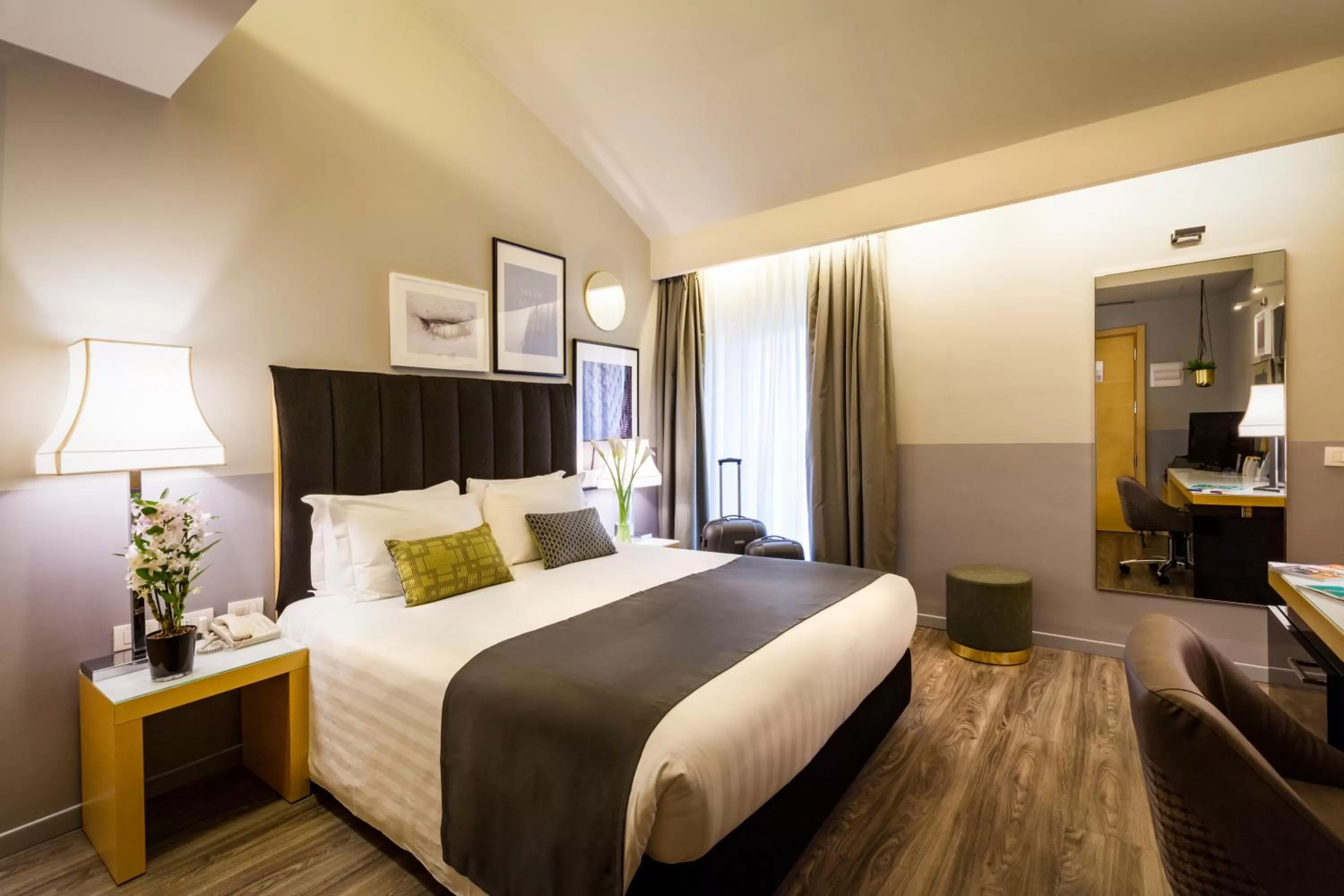 Photo of the whole room, Bed in Holiday Inn Milan Garibaldi Station by IHG