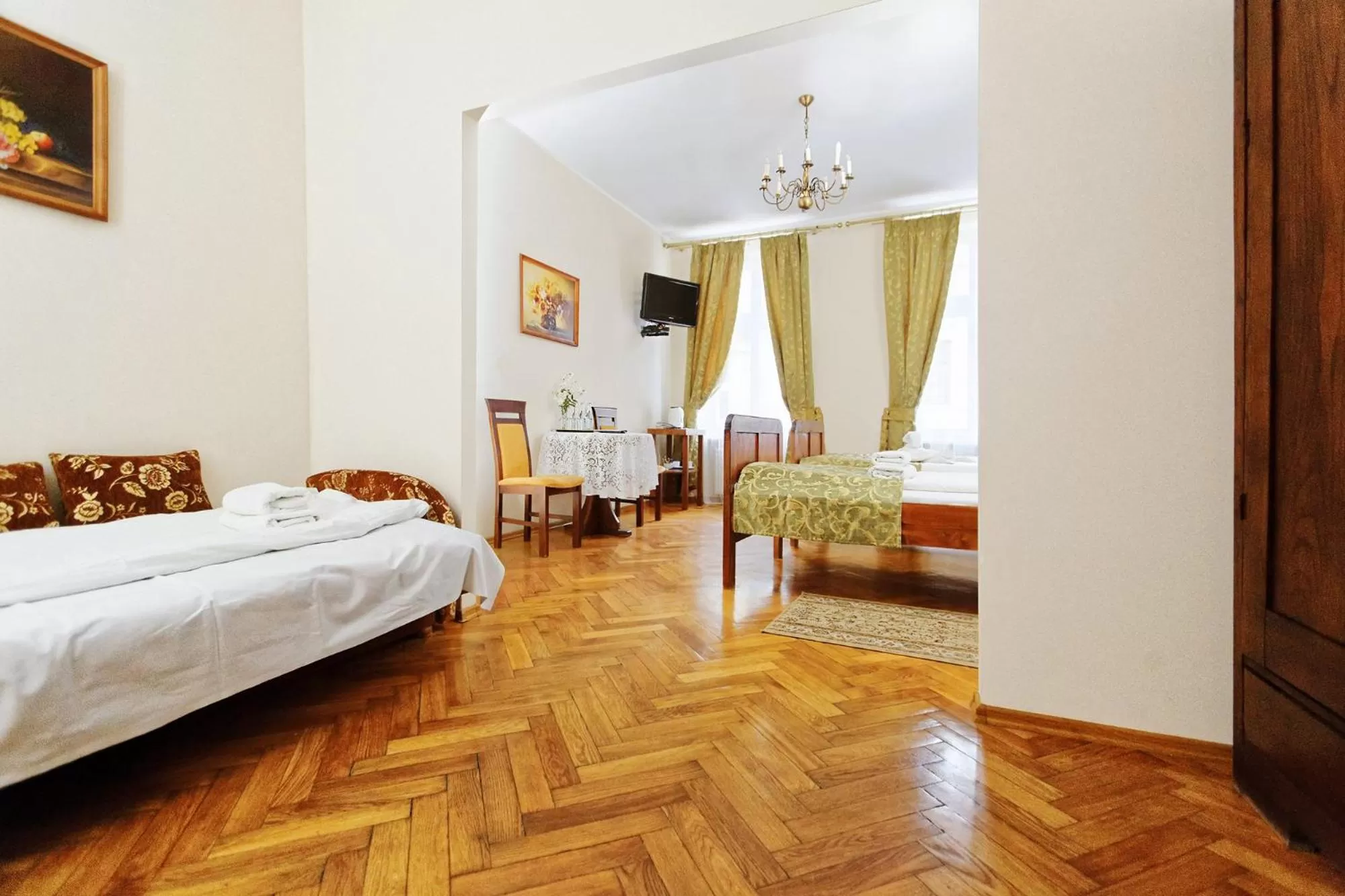 Photo of the whole room, Bed in Aparthotel Camea