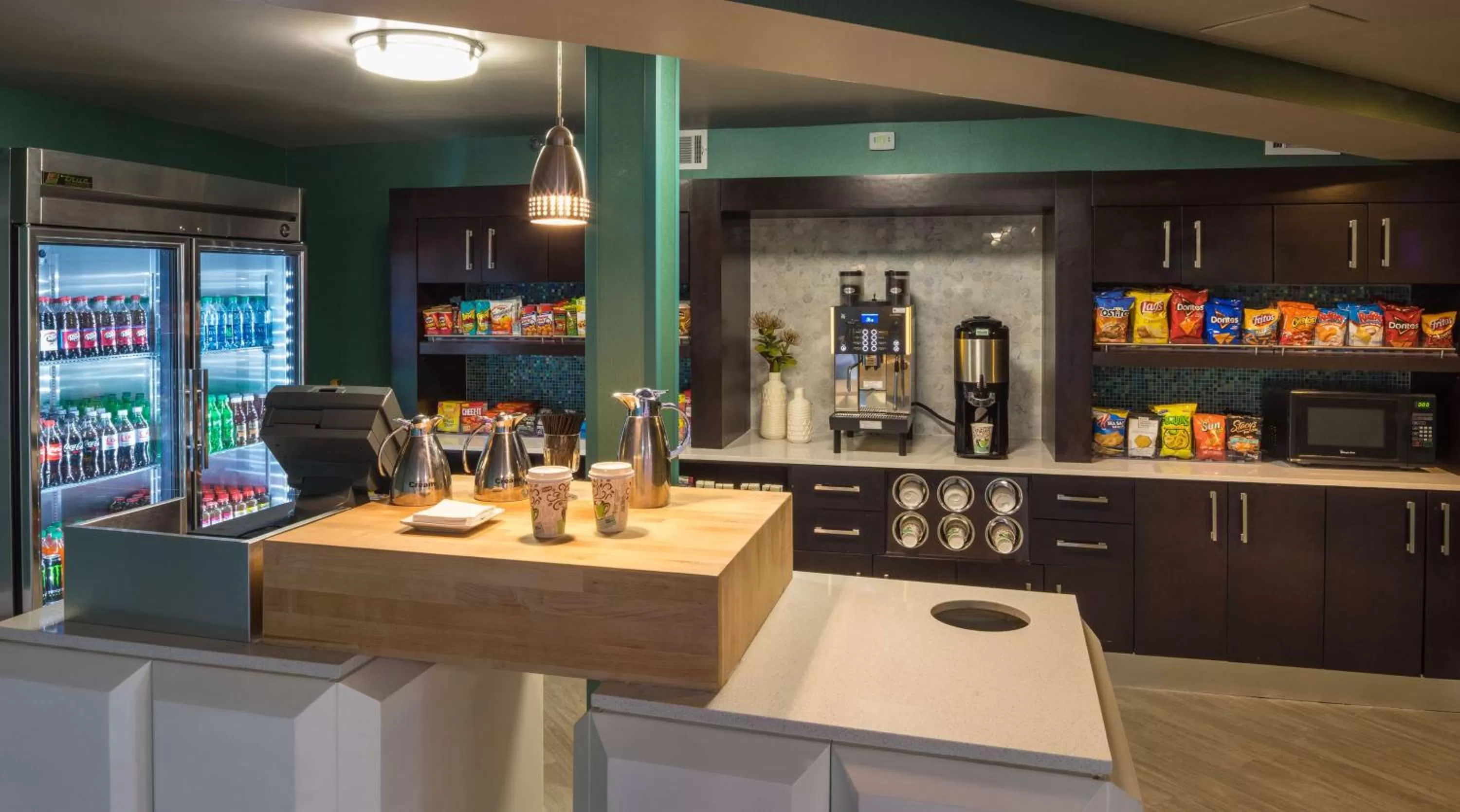 Restaurant/places to eat in DoubleTree by Hilton Austin Northwest - Arboretum