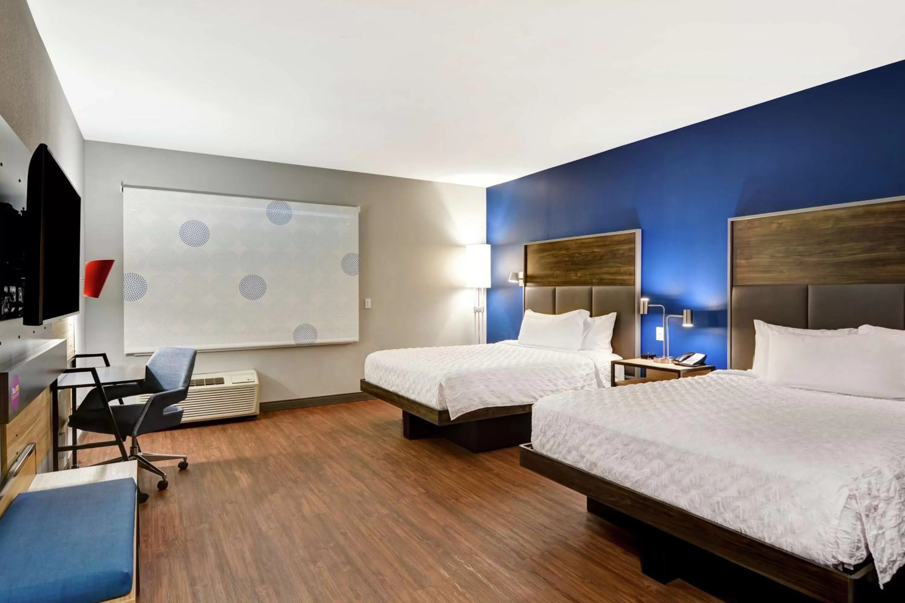 Bedroom, Bed in Tru By Hilton Idaho Falls Id
