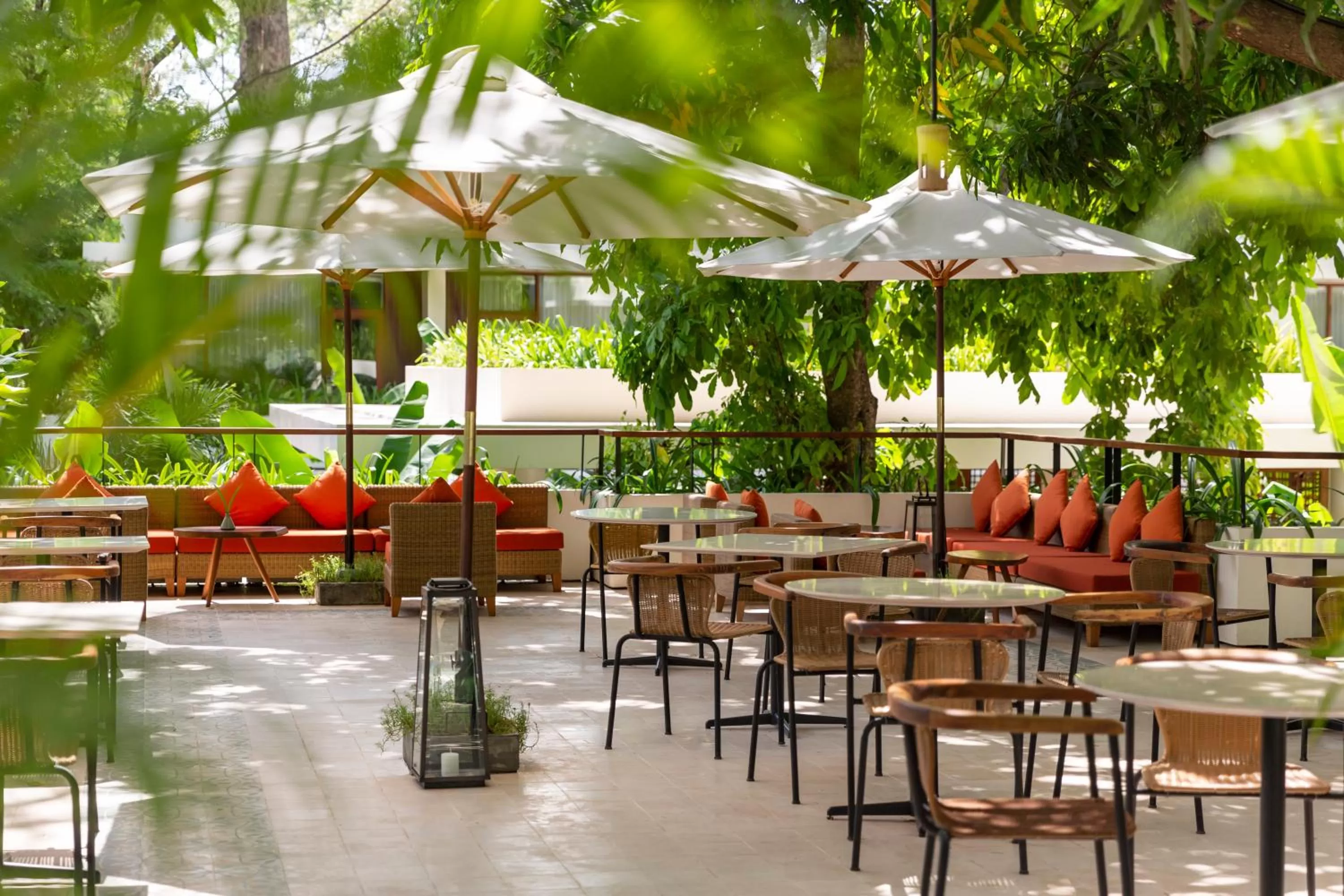 Restaurant/places to eat in FCC Angkor by Avani