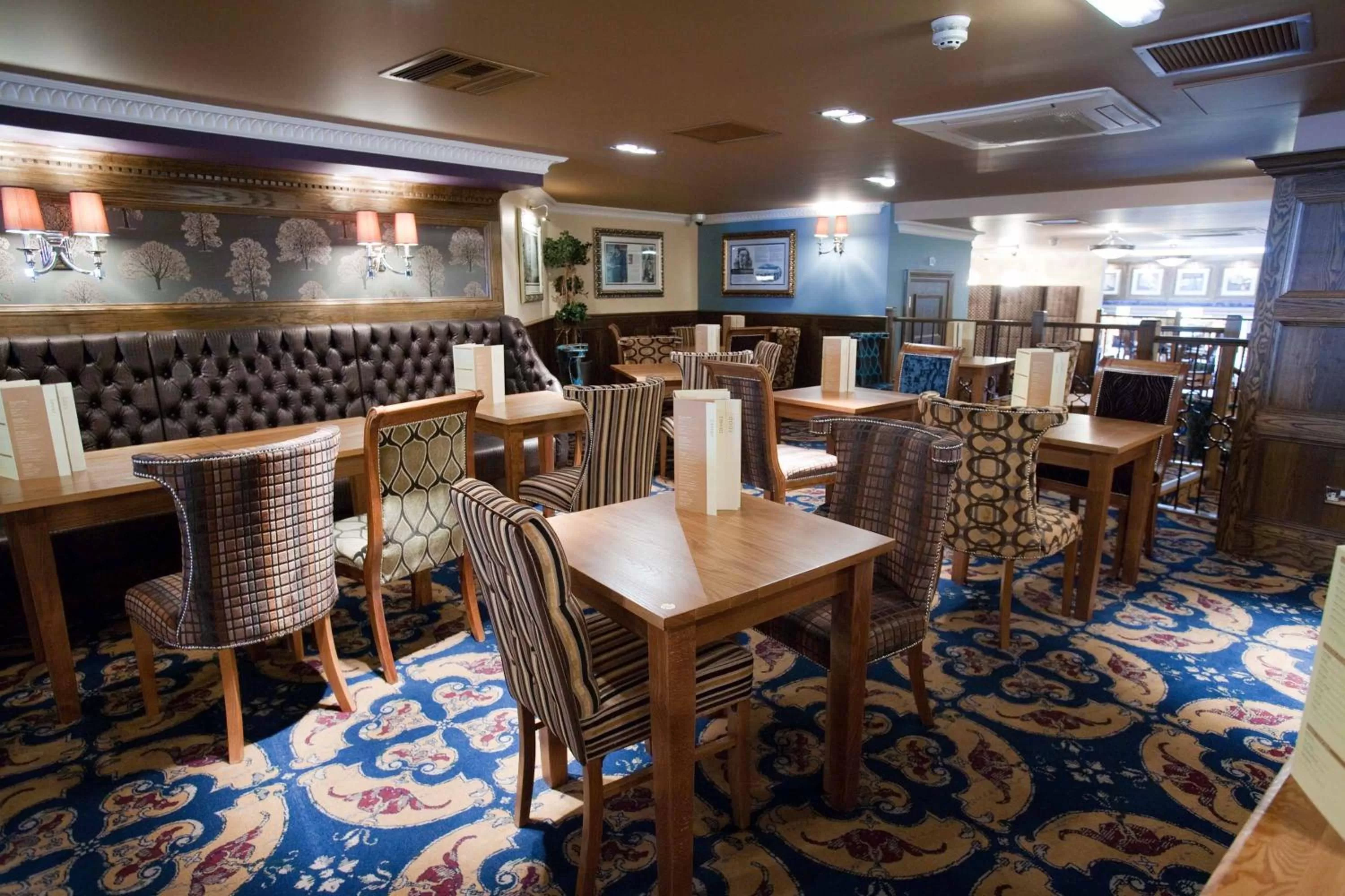 Restaurant/Places to Eat in The White Lady Wetherspoon