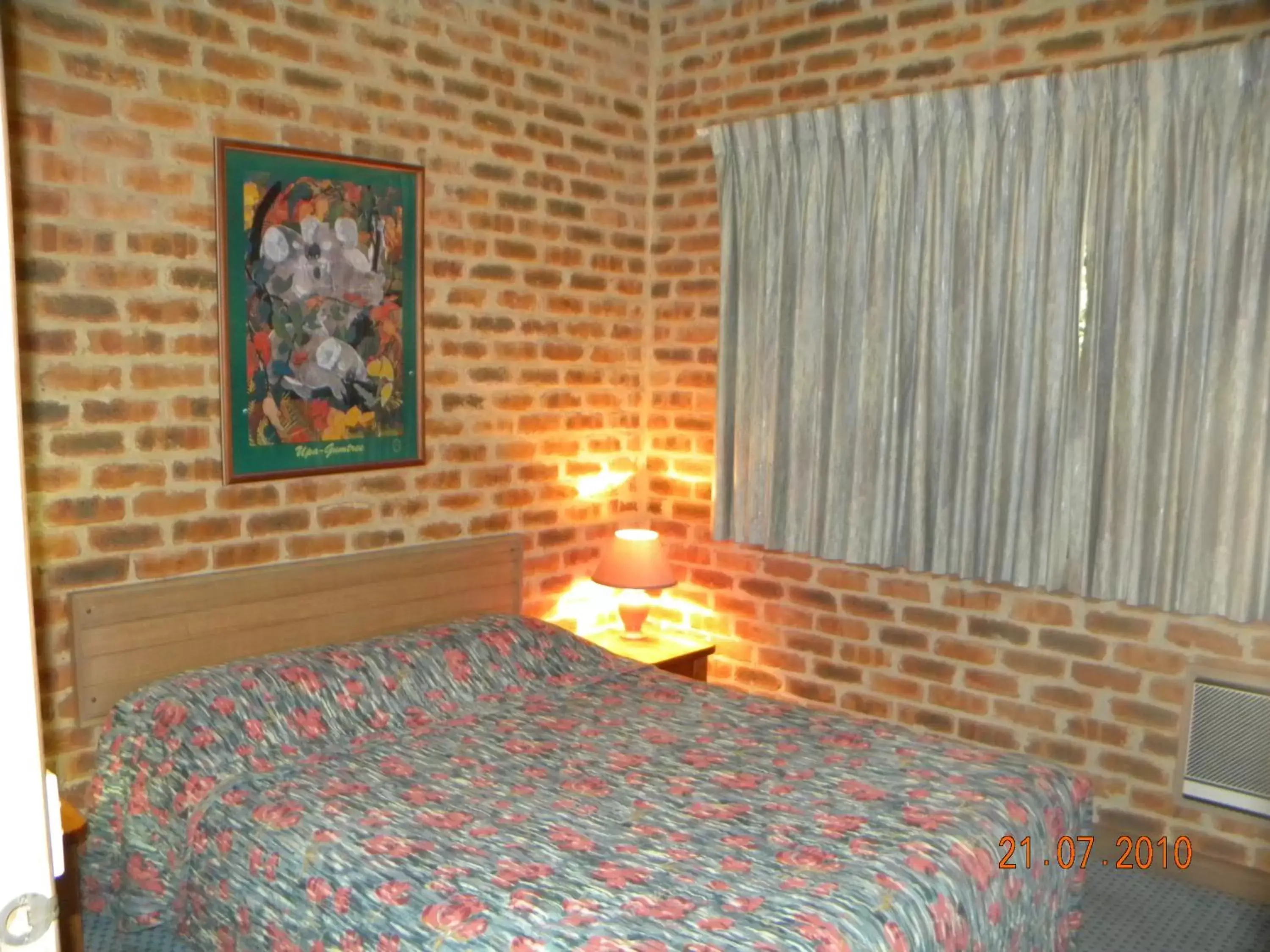 One-Bedroom Apartment in Mahogany Park