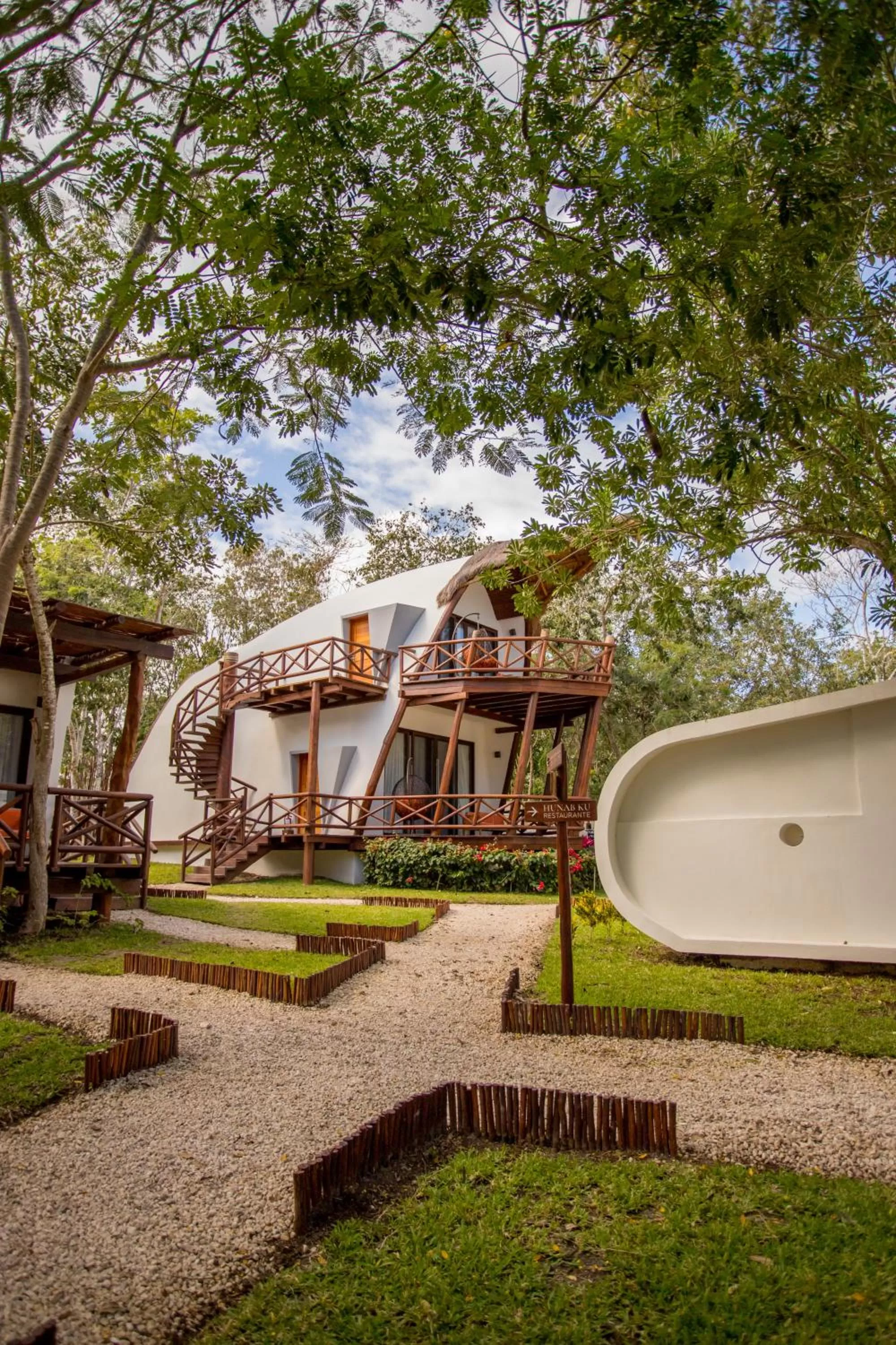 Property building in Mia Bacalar Luxury Resort & Spa