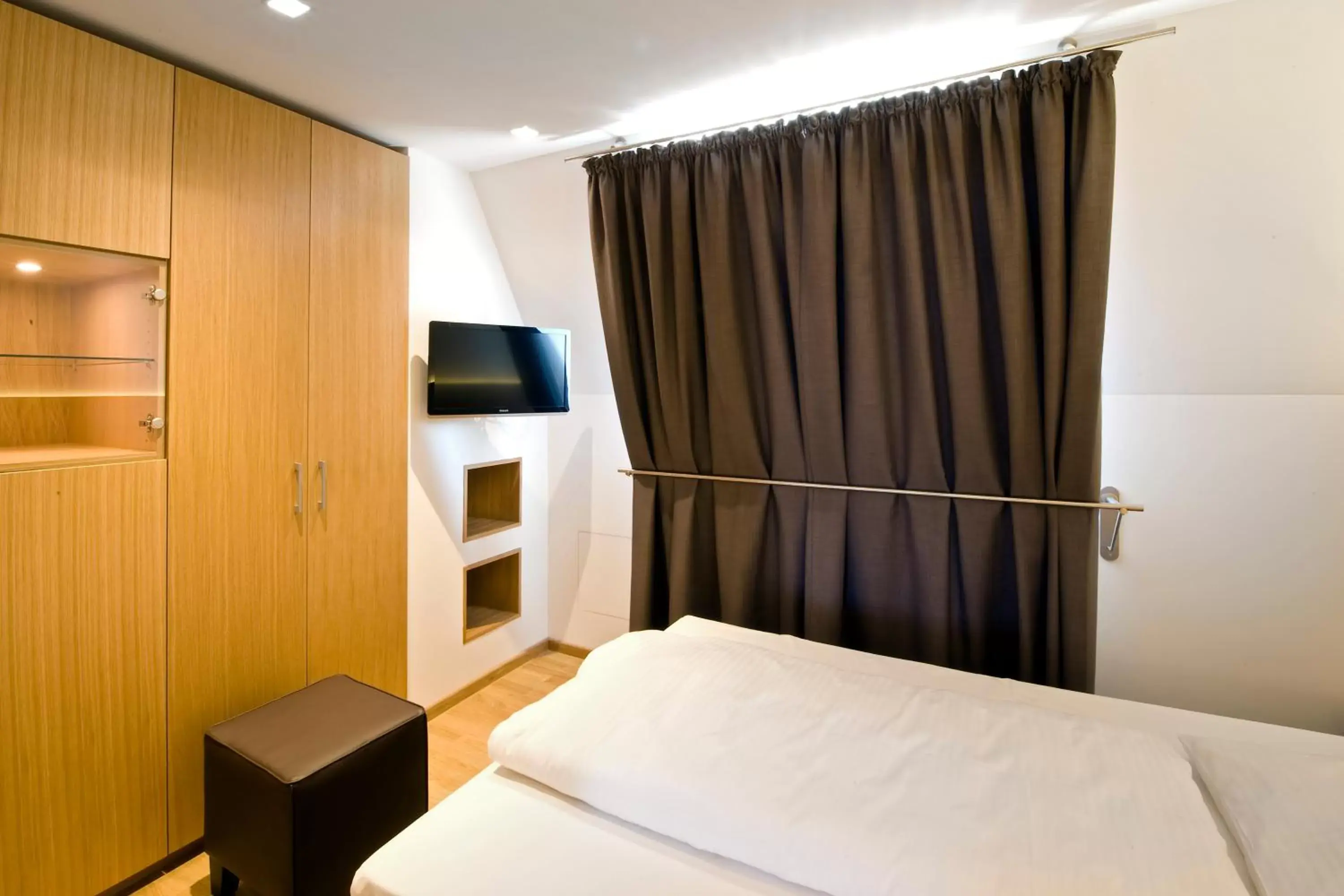 Bedroom, Bed in Hotel Thalmair