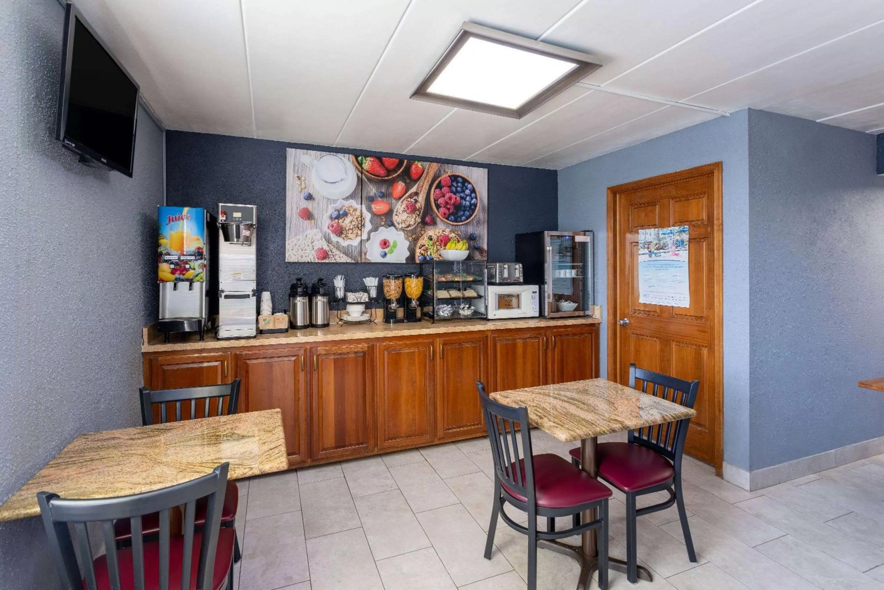 Breakfast in Days Inn by Wyndham Winchester