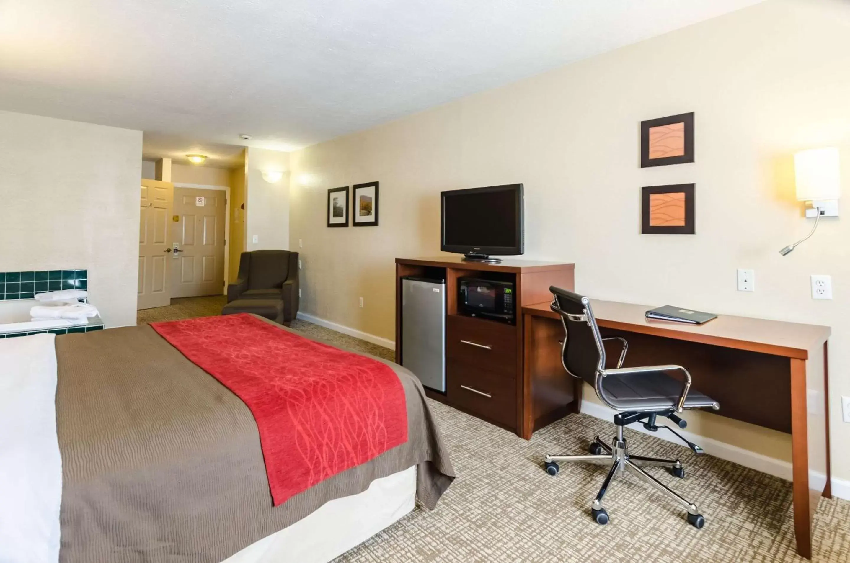 Photo of the whole room in Comfort Inn Wytheville - Fort Chiswell
