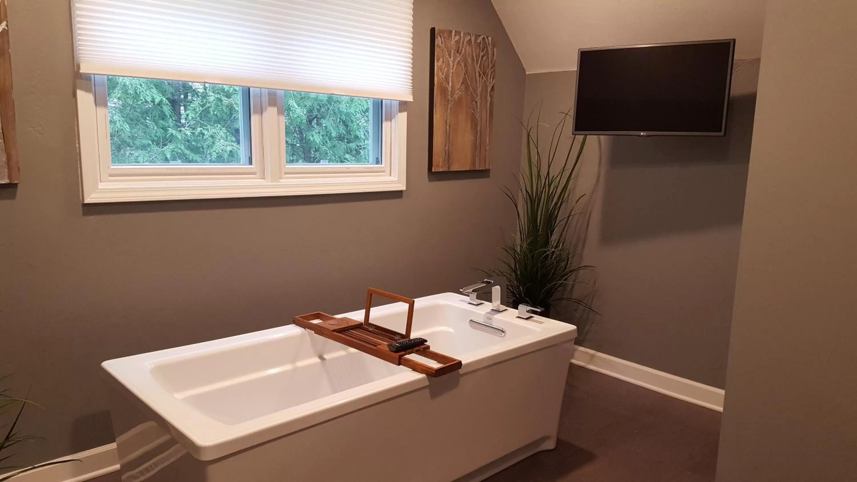 Bathroom in Homestead Suites - Fish Creek