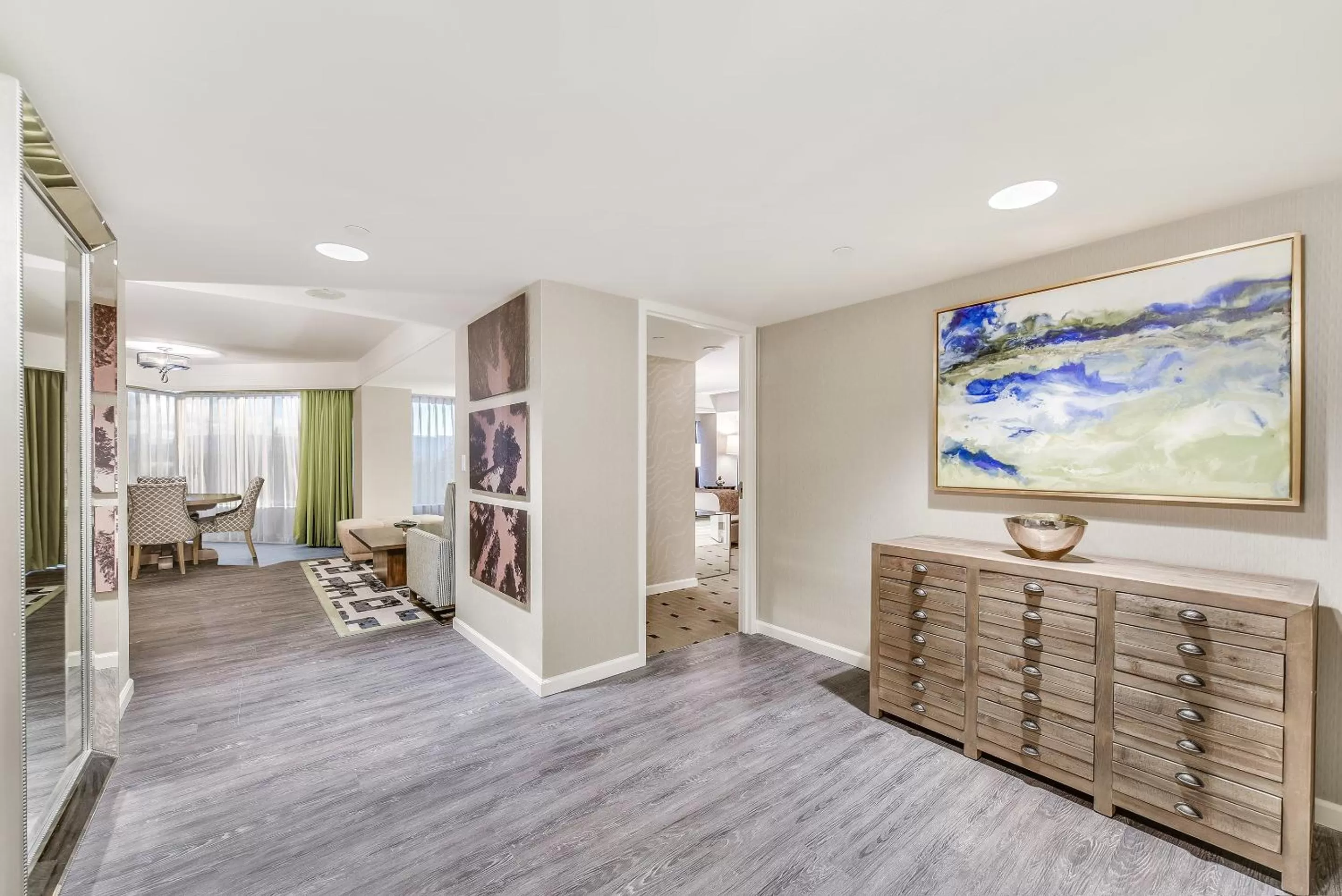 Living room in Caesars Republic Lake Tahoe, A Caesars Destination