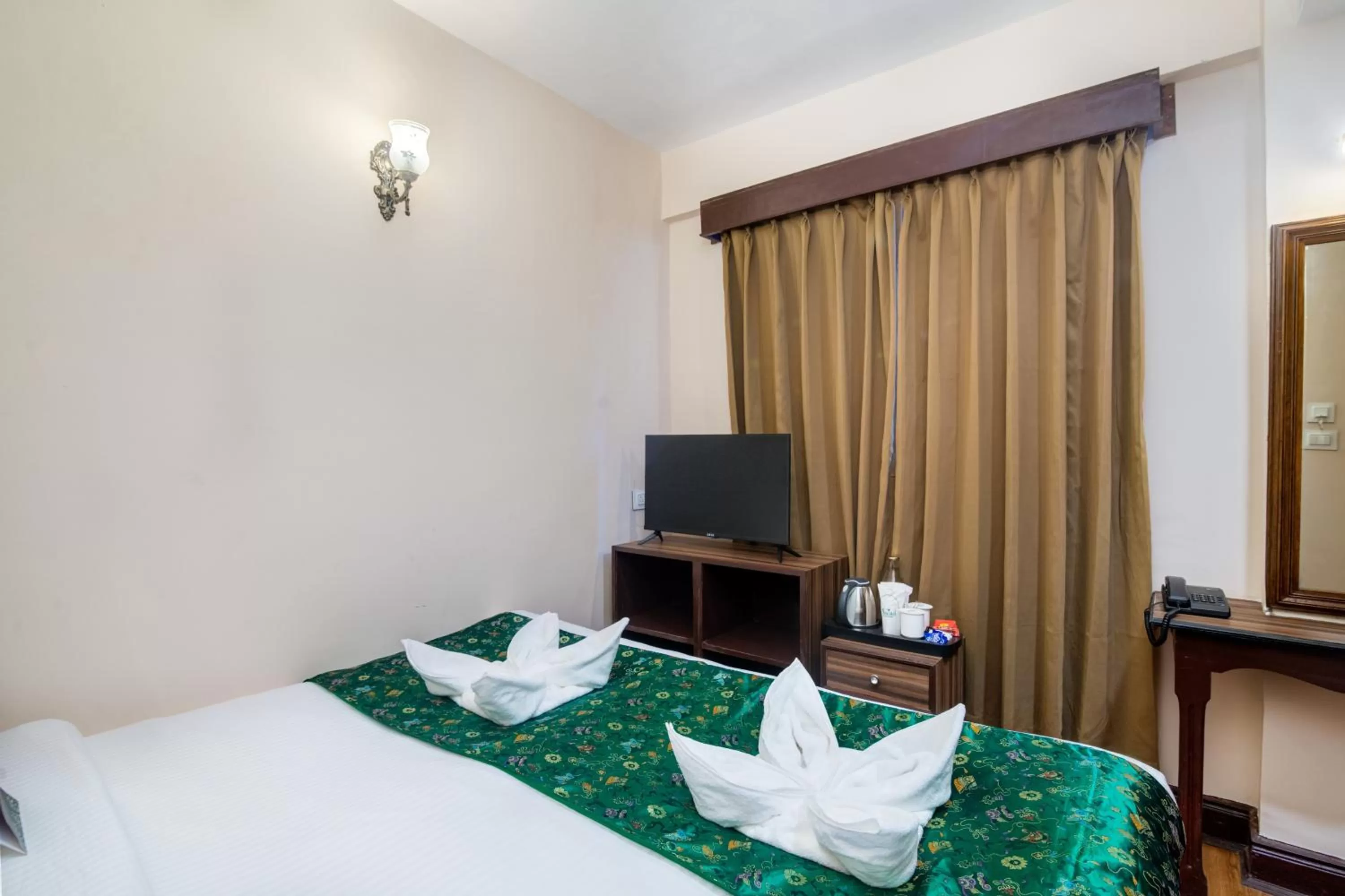 Bed in Muscatel Roma - 400 Mts from Mall Road