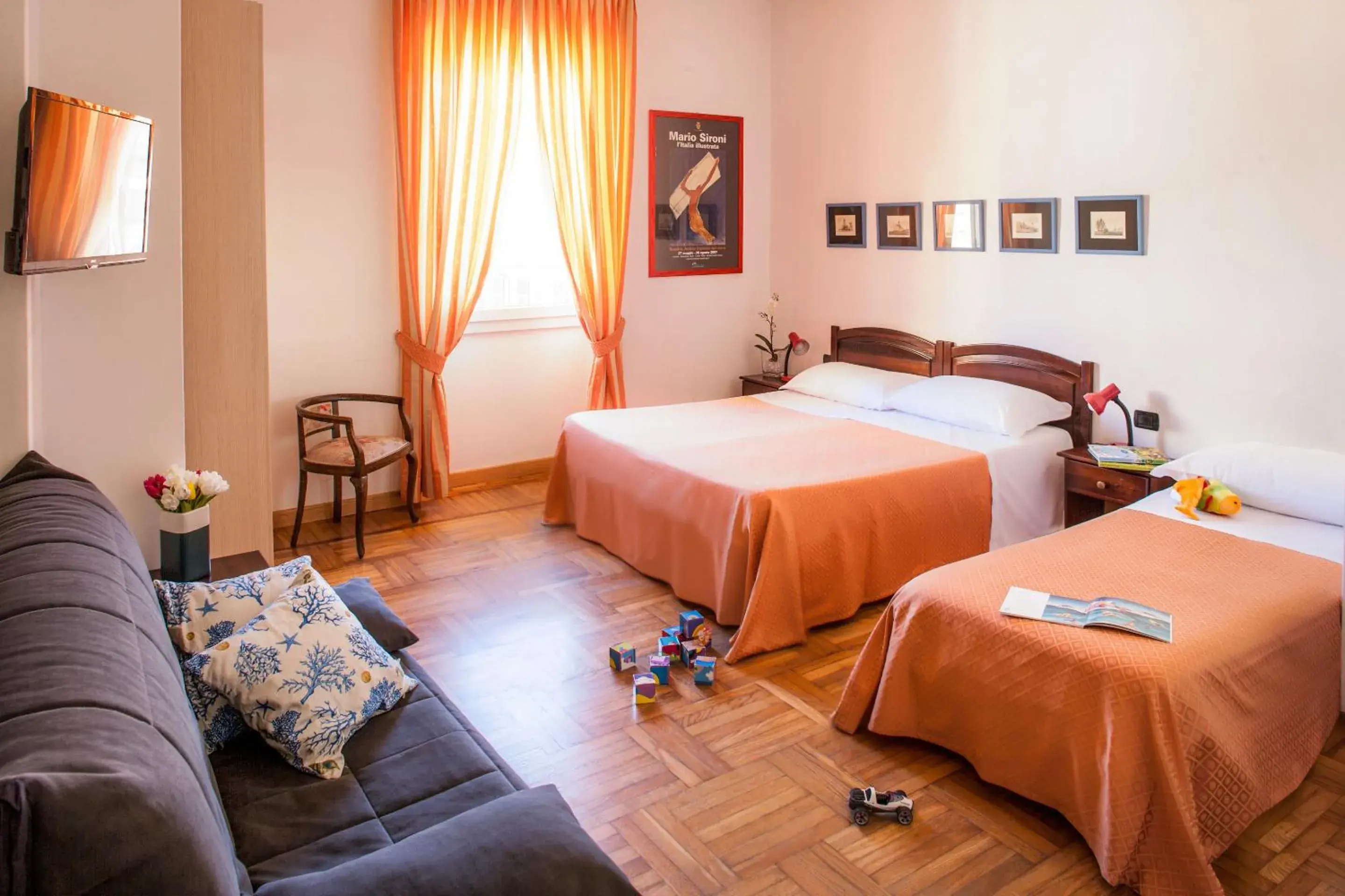 Bedroom, Bed in Albergo La Piazzetta