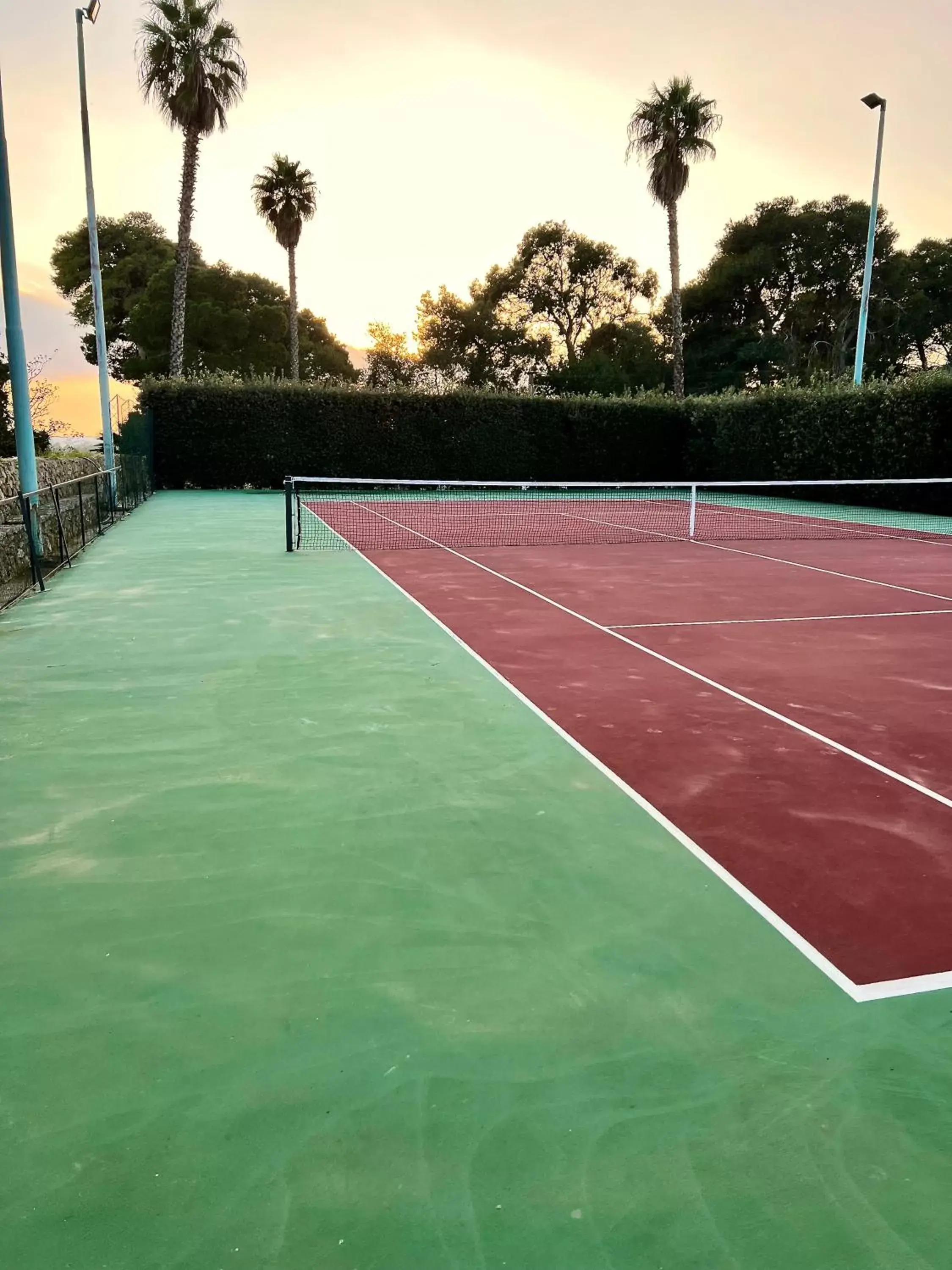 Tennis court, Tennis/Squash in SA Suites