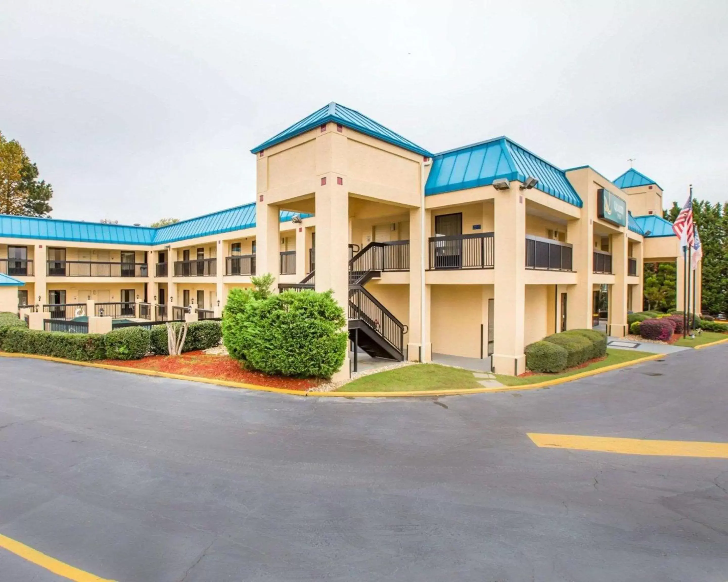 Property Building in Quality Inn near Six Flags Douglasville