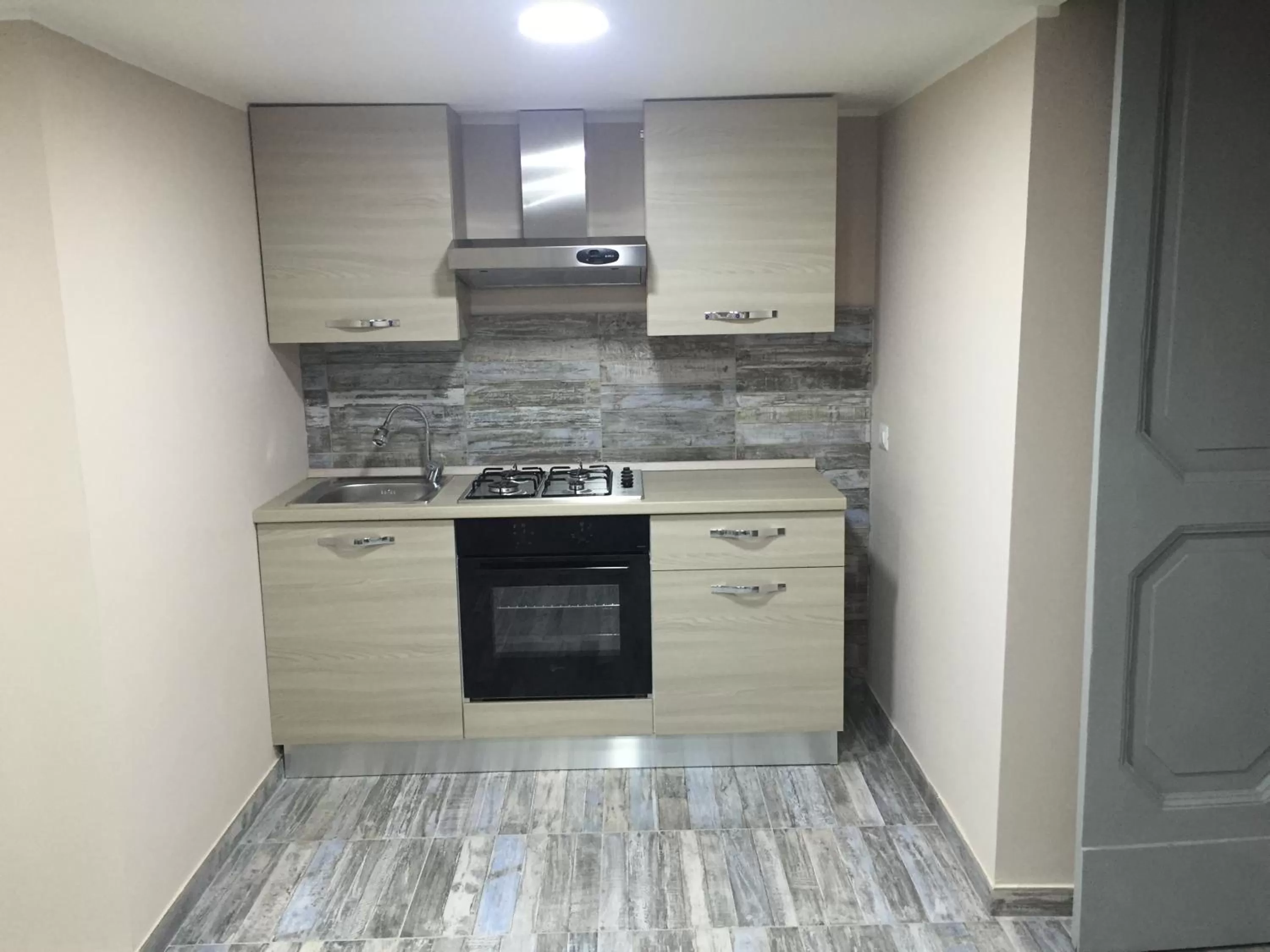 Kitchen or kitchenette in B&B Chez Moi