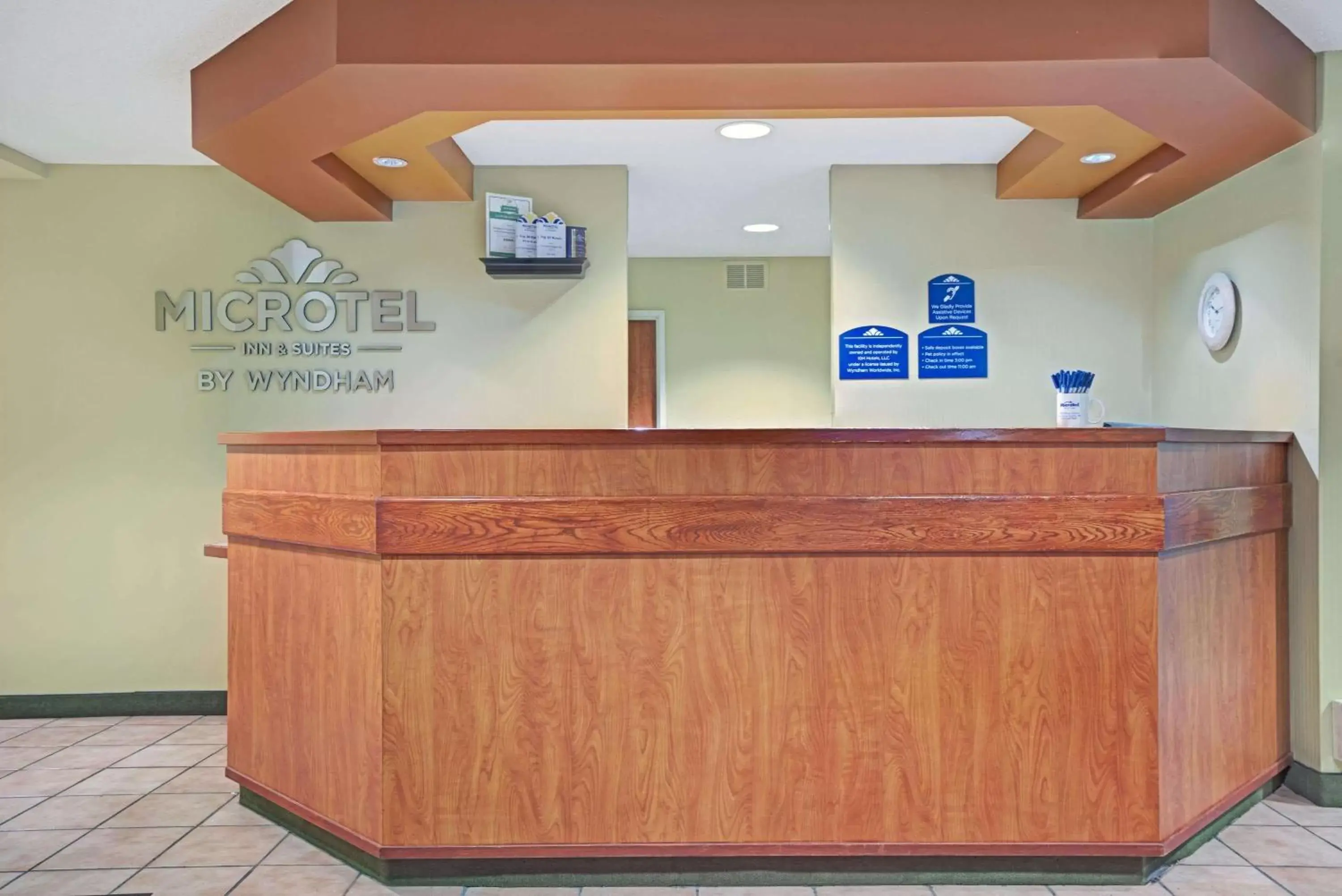 Lobby or reception in Microtel Inn and Suites - Inver Grove Heights Lobby or reception in Microtel Inn and Suites - Inver Grove Heights