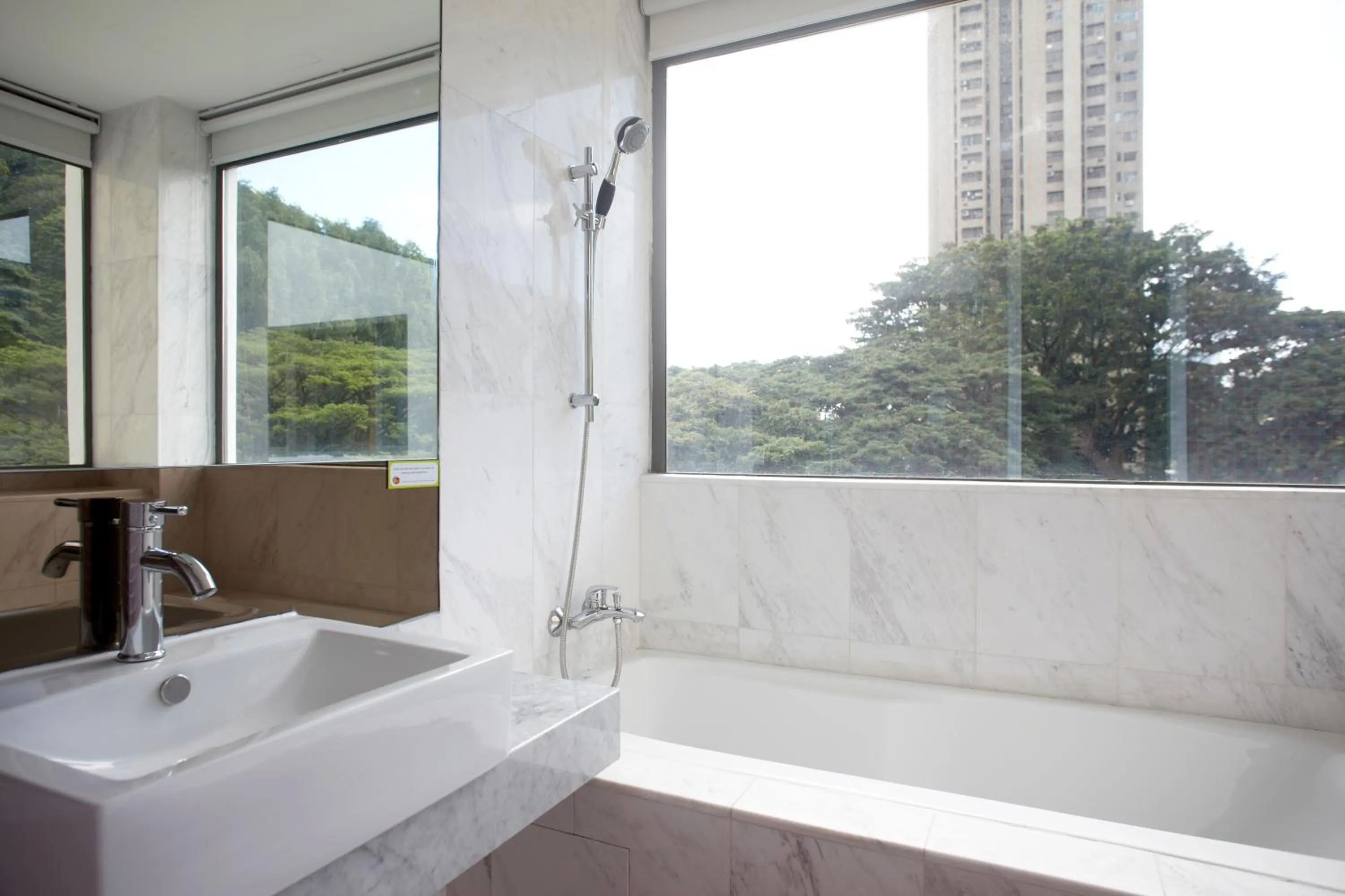 Bathroom in Hotel Re! @ Pearl's Hill