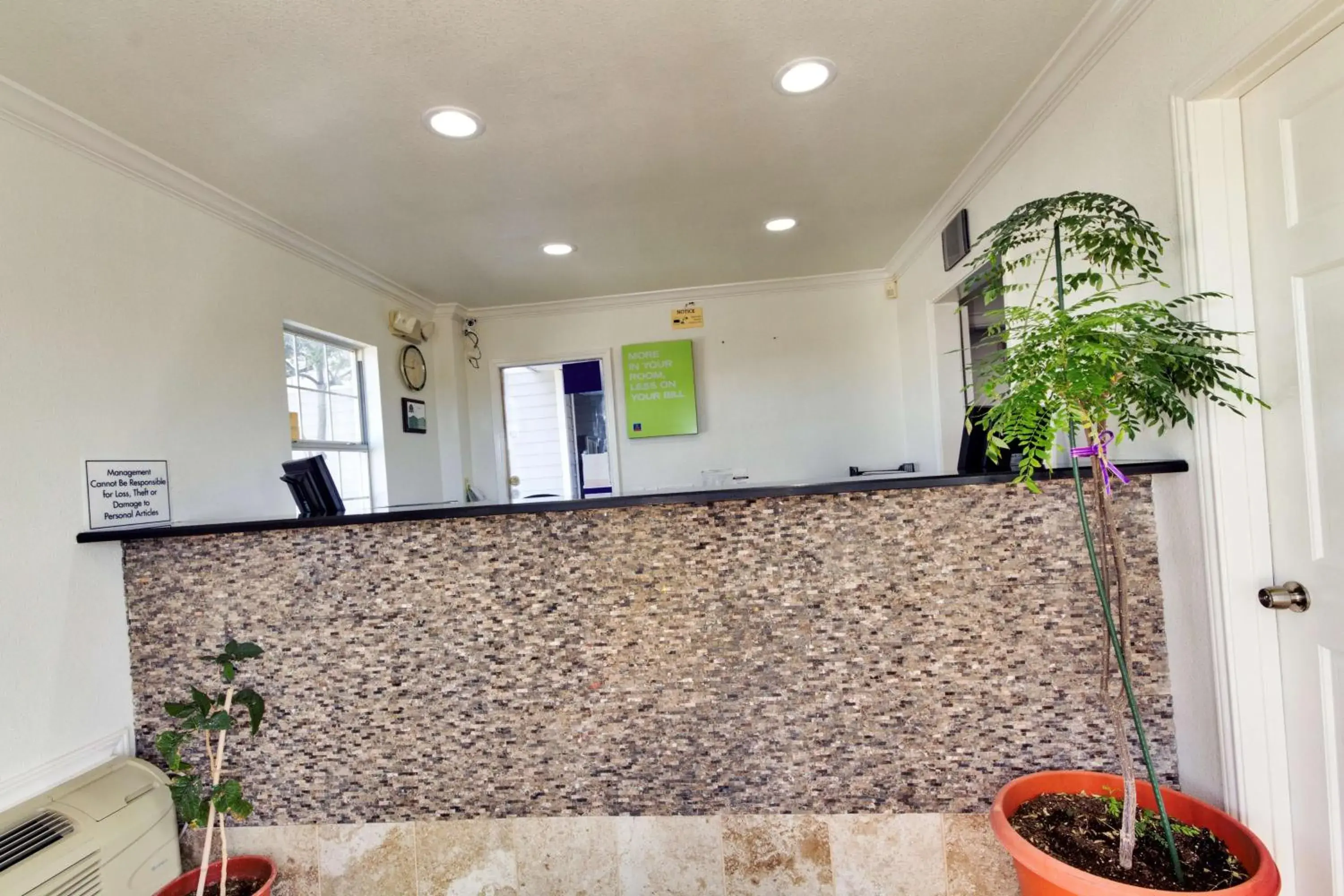 Lobby or reception in Studio 6-Dallas, TX - Garland - Northeast Lobby or reception in Studio 6-Dallas, TX - Garland - Northeast