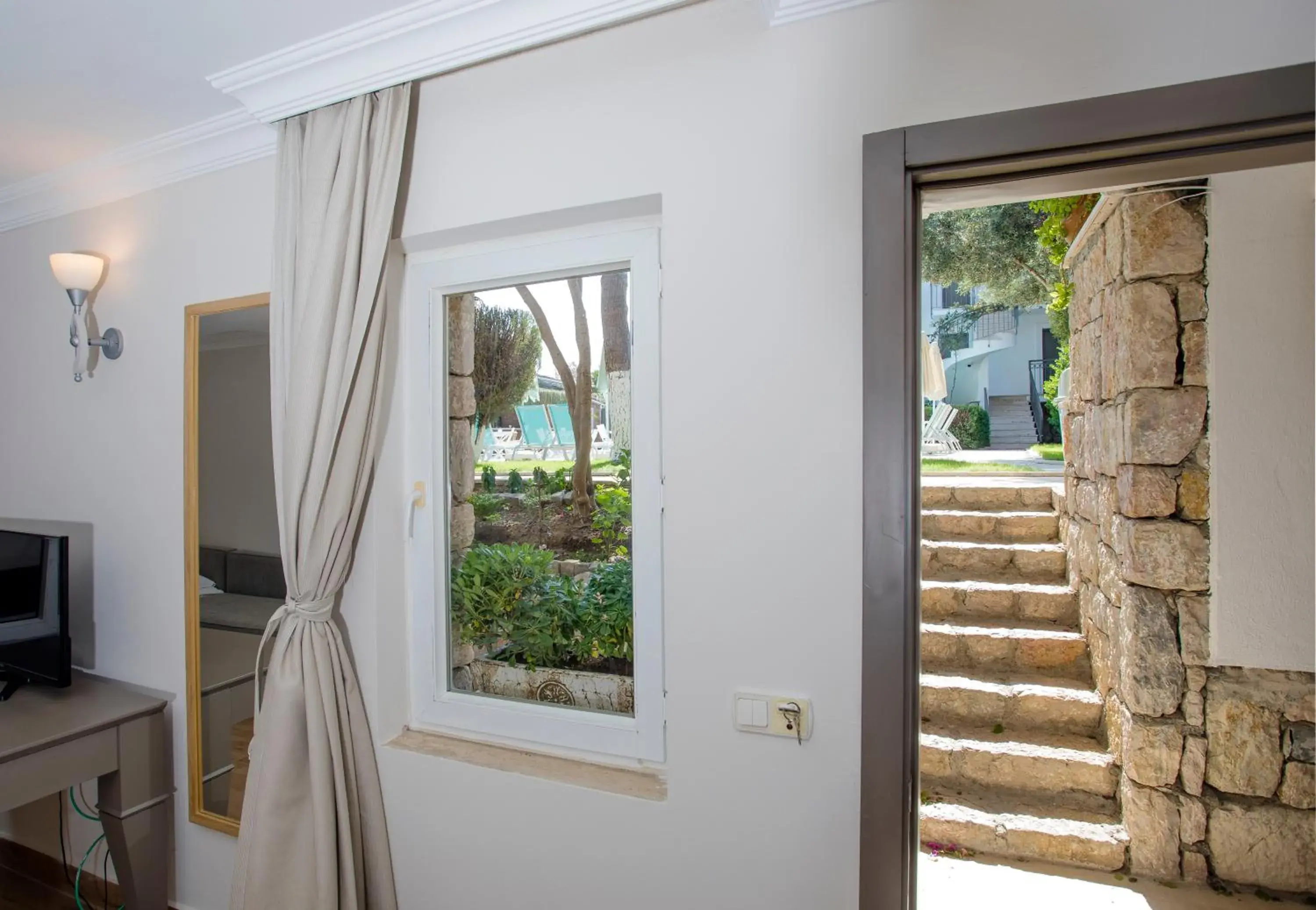 Garden view in Moonshine Hotel & Suites Garden view in Moonshine Hotel & Suites