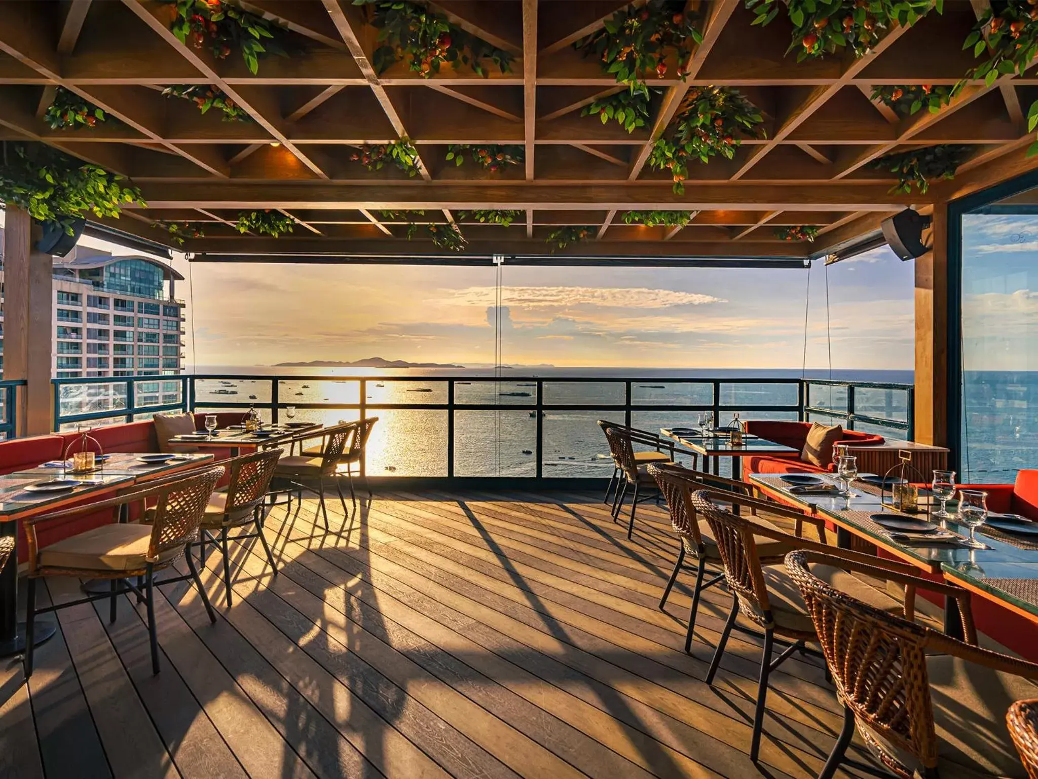 Restaurant/places to eat in Mytt Hotel Pattaya Restaurant/places to eat in Mytt Hotel Pattaya