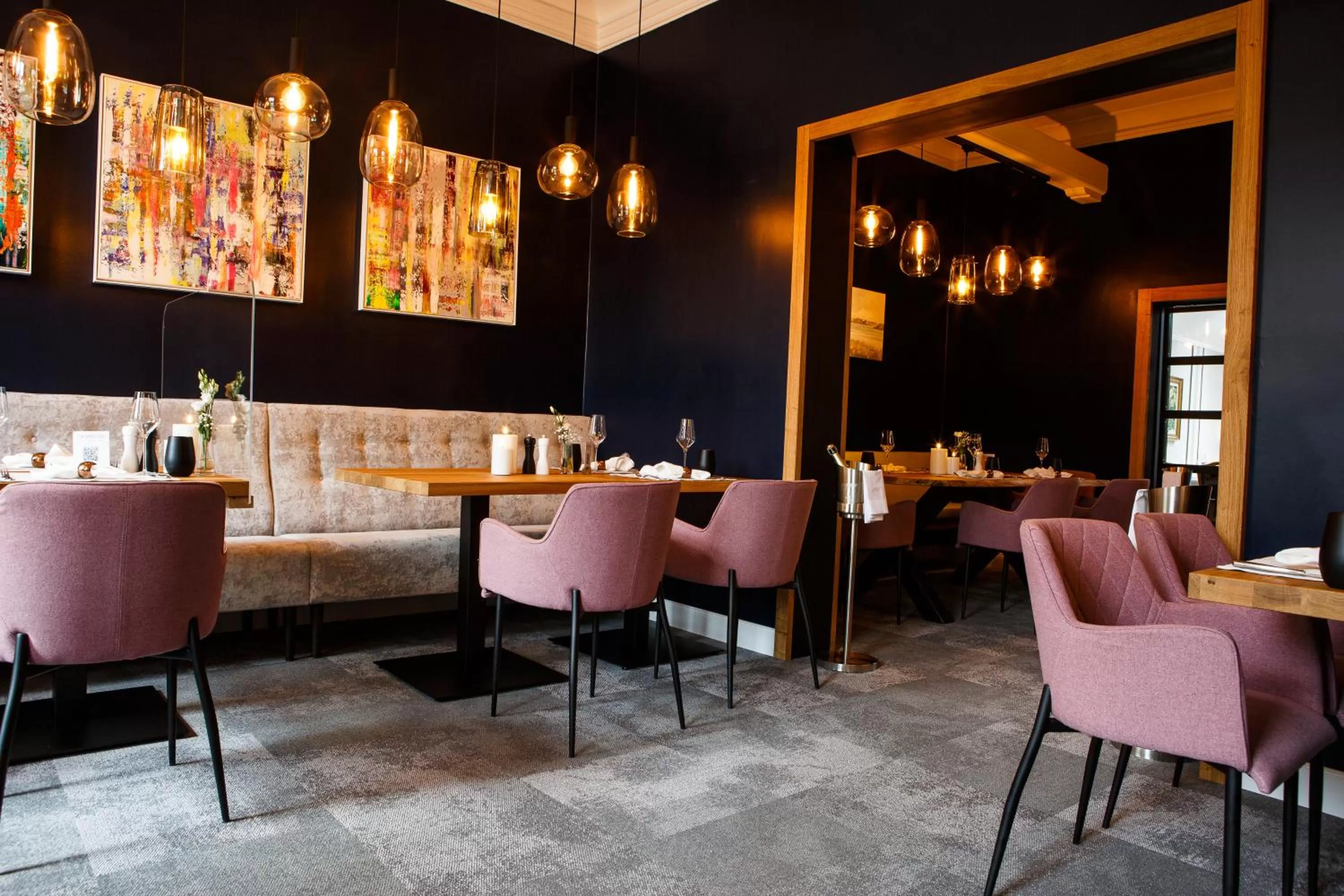 Restaurant/places to eat in Romantik Hotel Aquarium