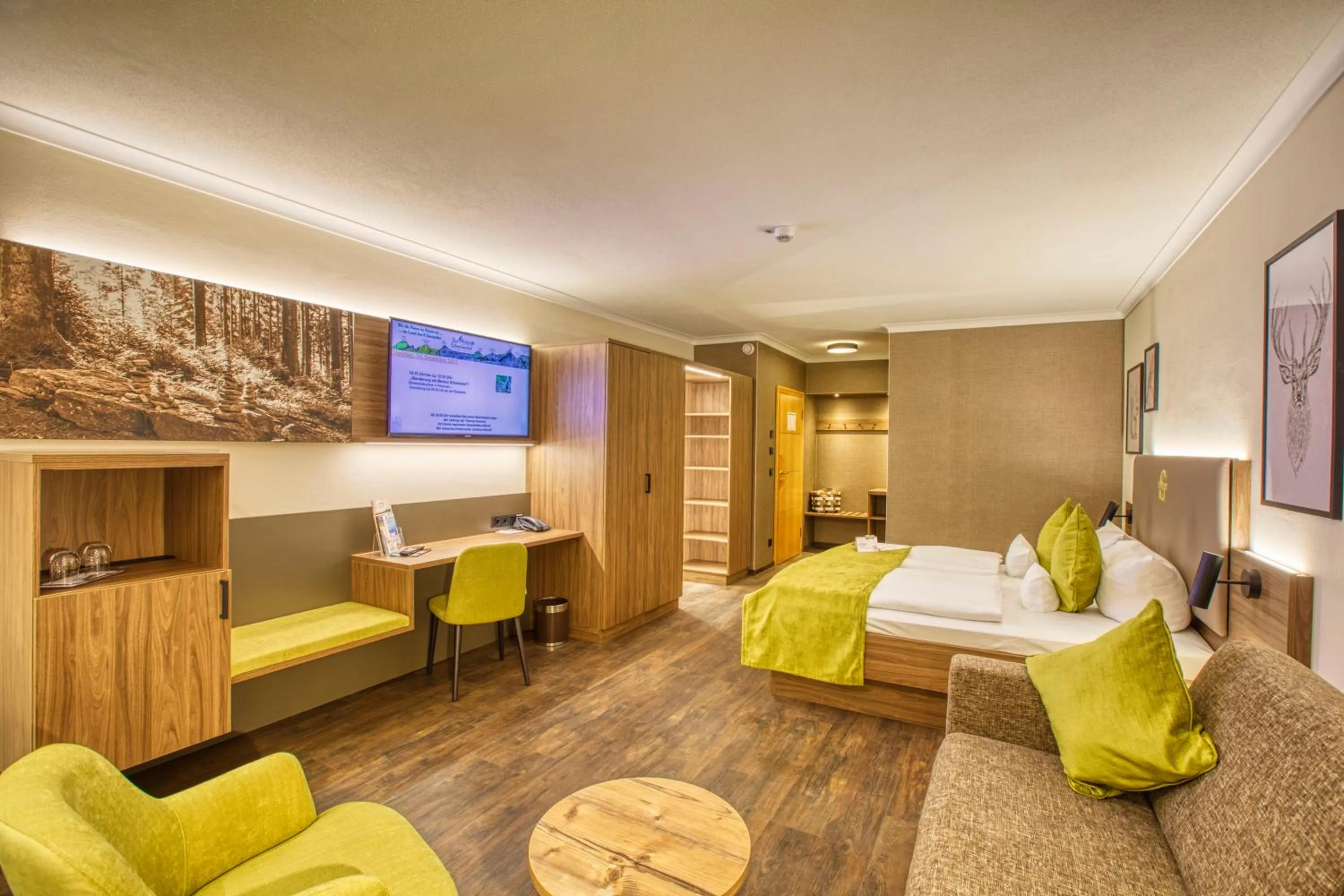 Photo of the whole room, Bed in Hotel Gut Schmelmerhof