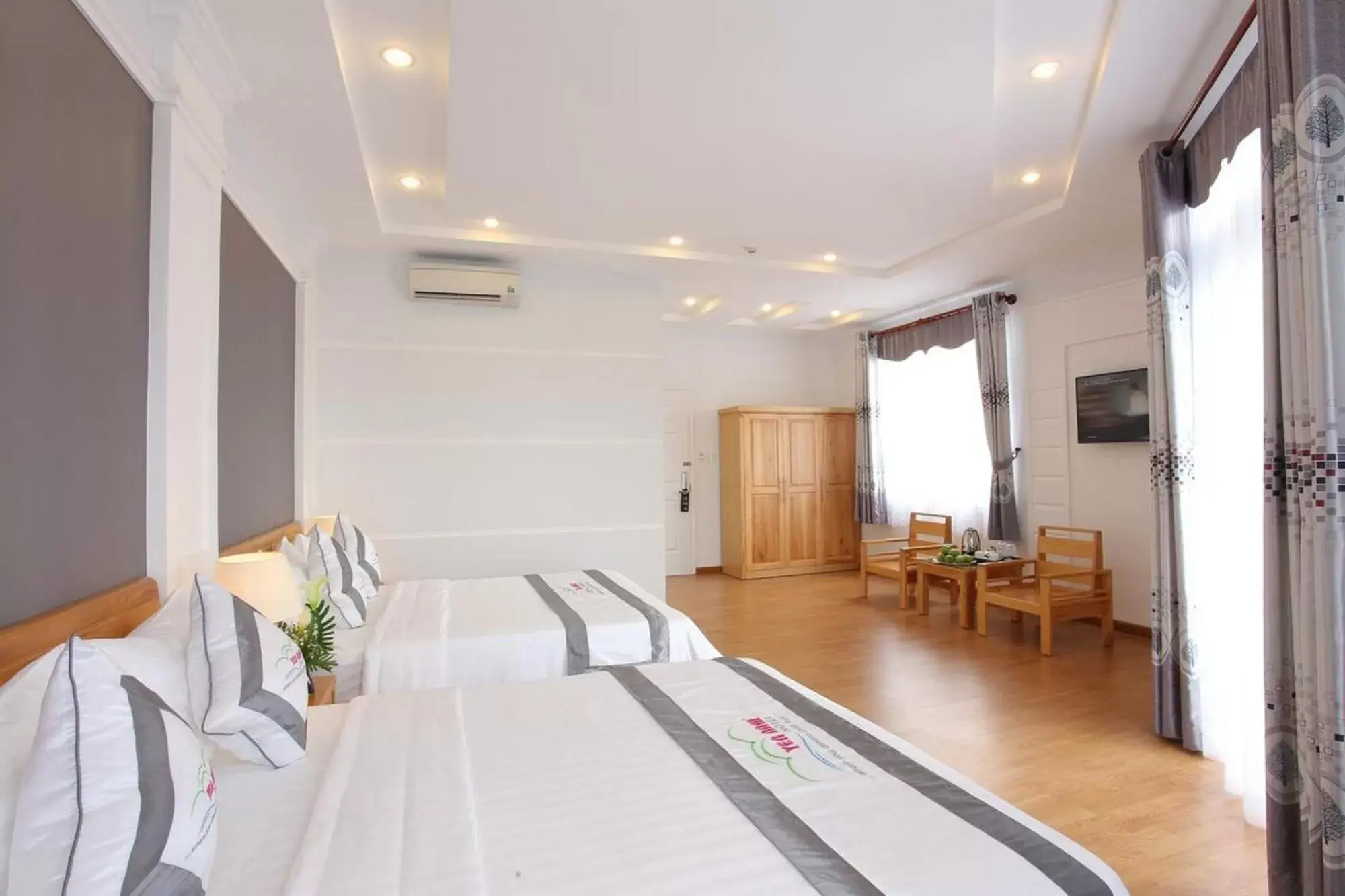 Bed in Yen Nam Hotel Nguyen Trong Tuyen Bed in Yen Nam Hotel Nguyen Trong Tuyen