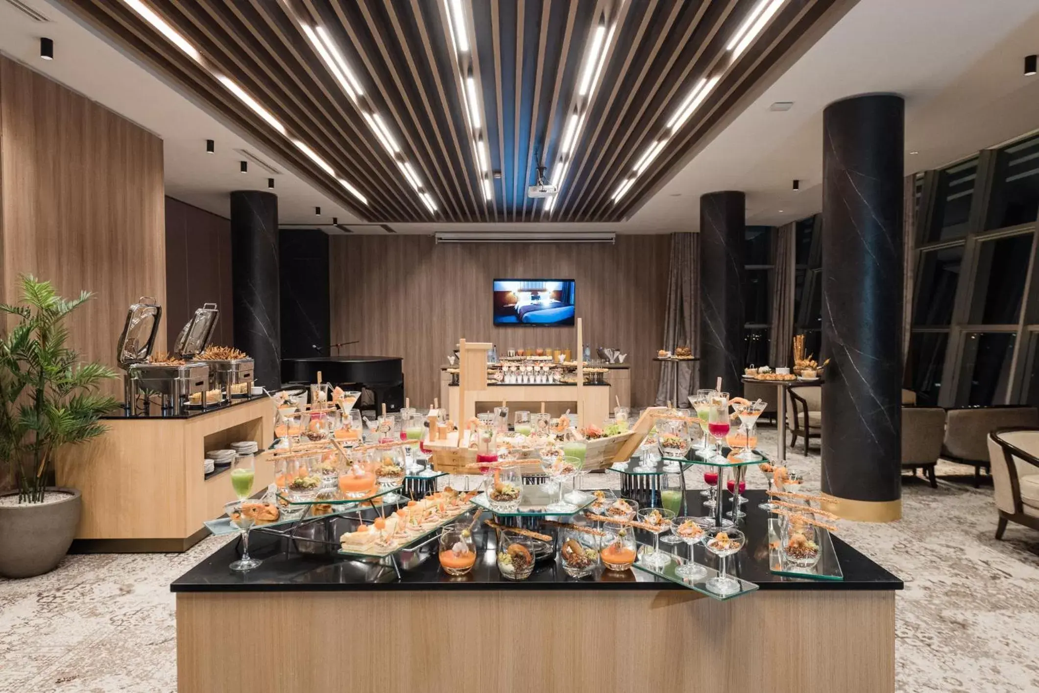 Restaurant/places to eat in Idou Anfa Hôtel & Spa