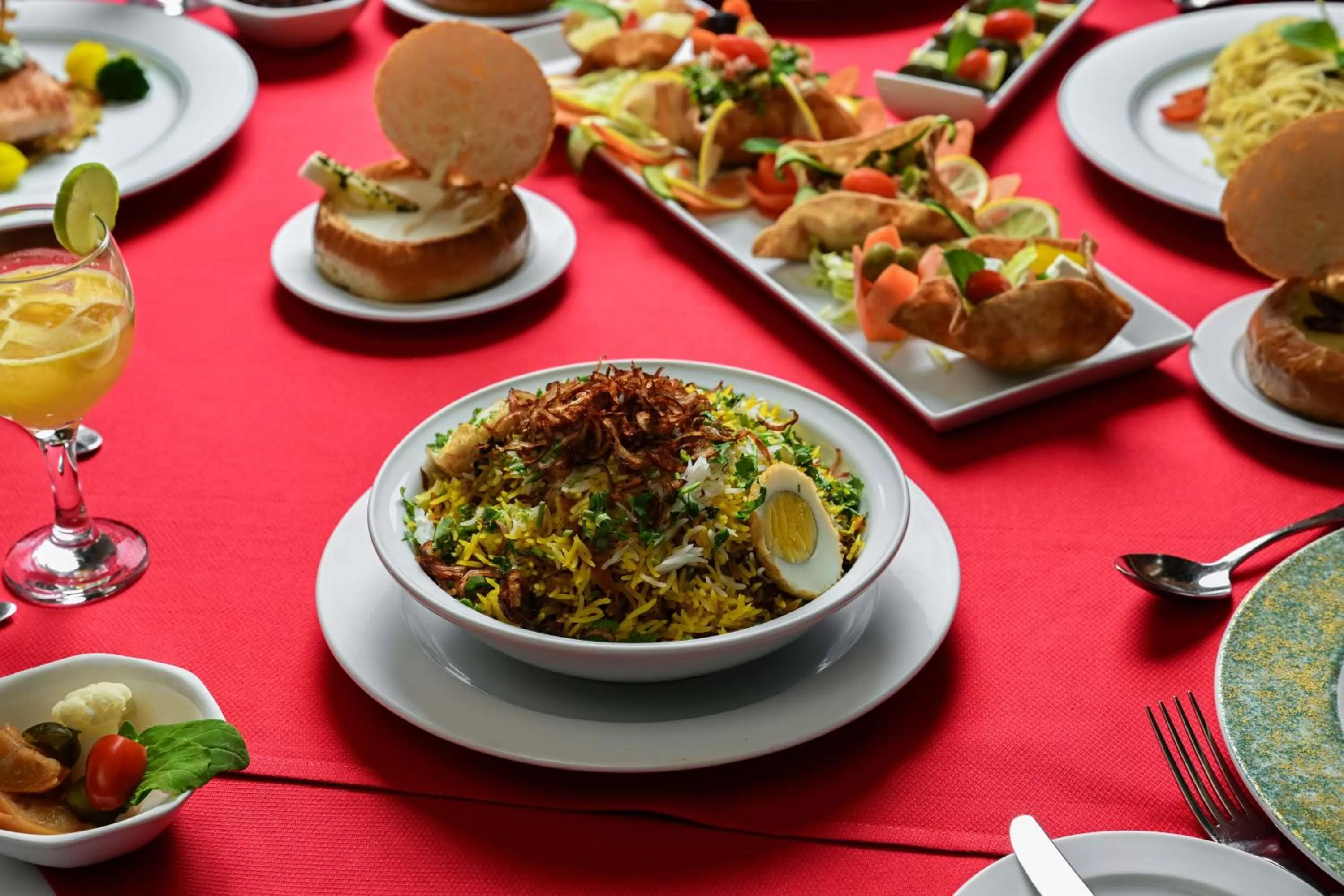 Restaurant/places to eat in Madinah Hilton Hotel