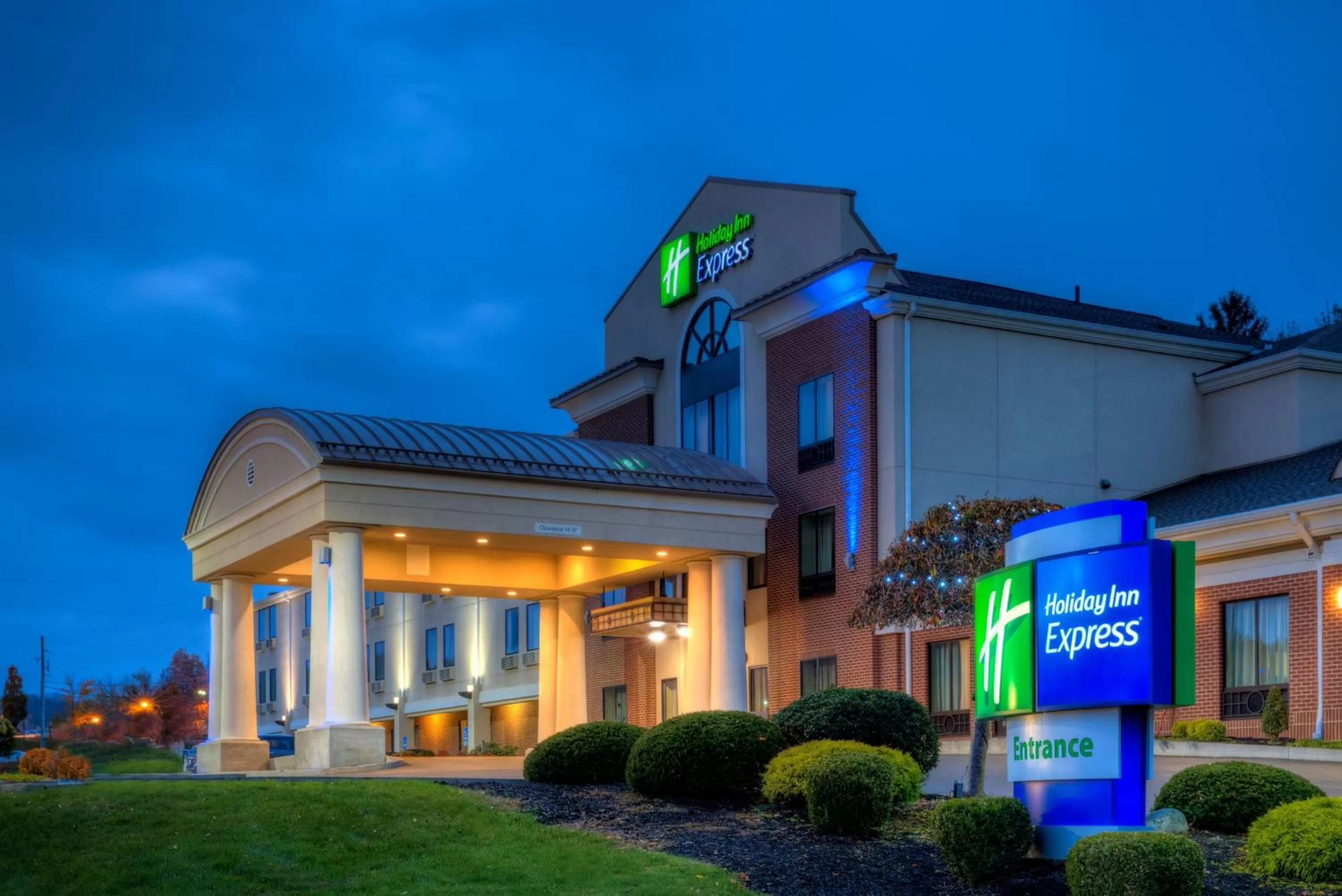 Property building in Holiday Inn Express Meadville (I-79 Exit 147a) by IHG