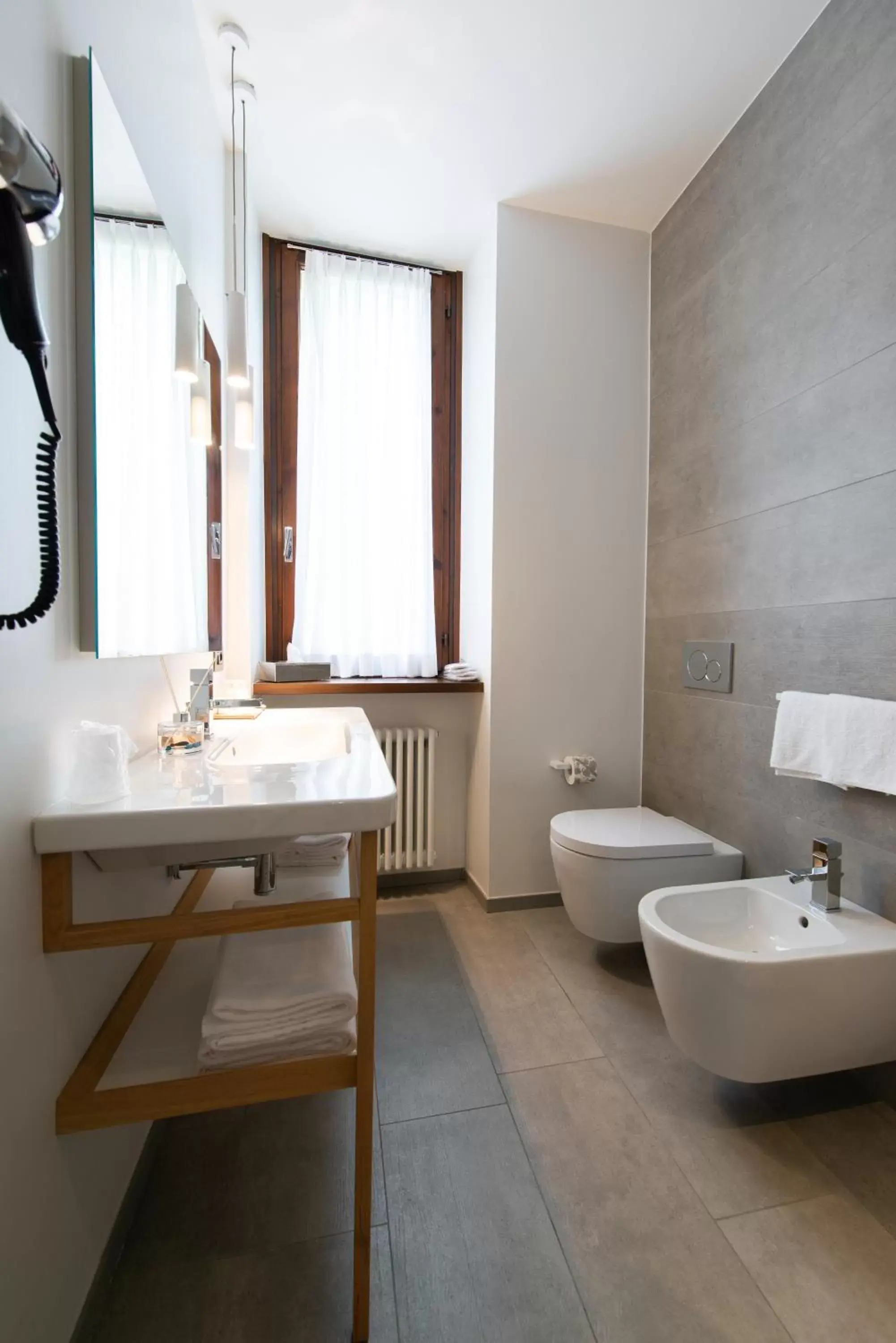 Toilet, Bathroom in Le Funi Hotel