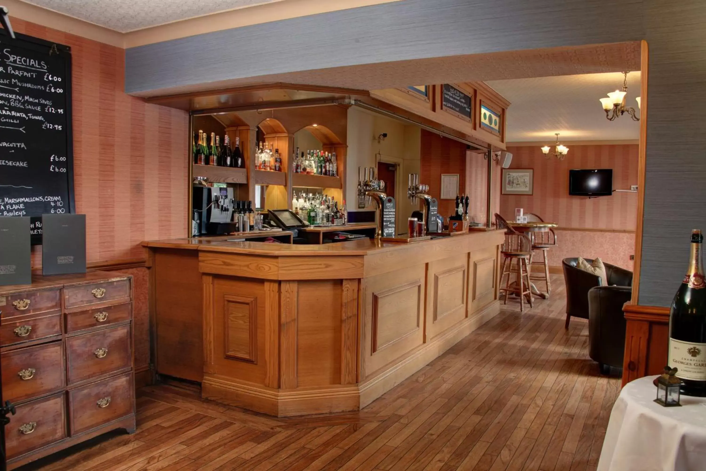 Restaurant/places to eat in The Castle Inn Hotel by BW Signature Collection, Keswick