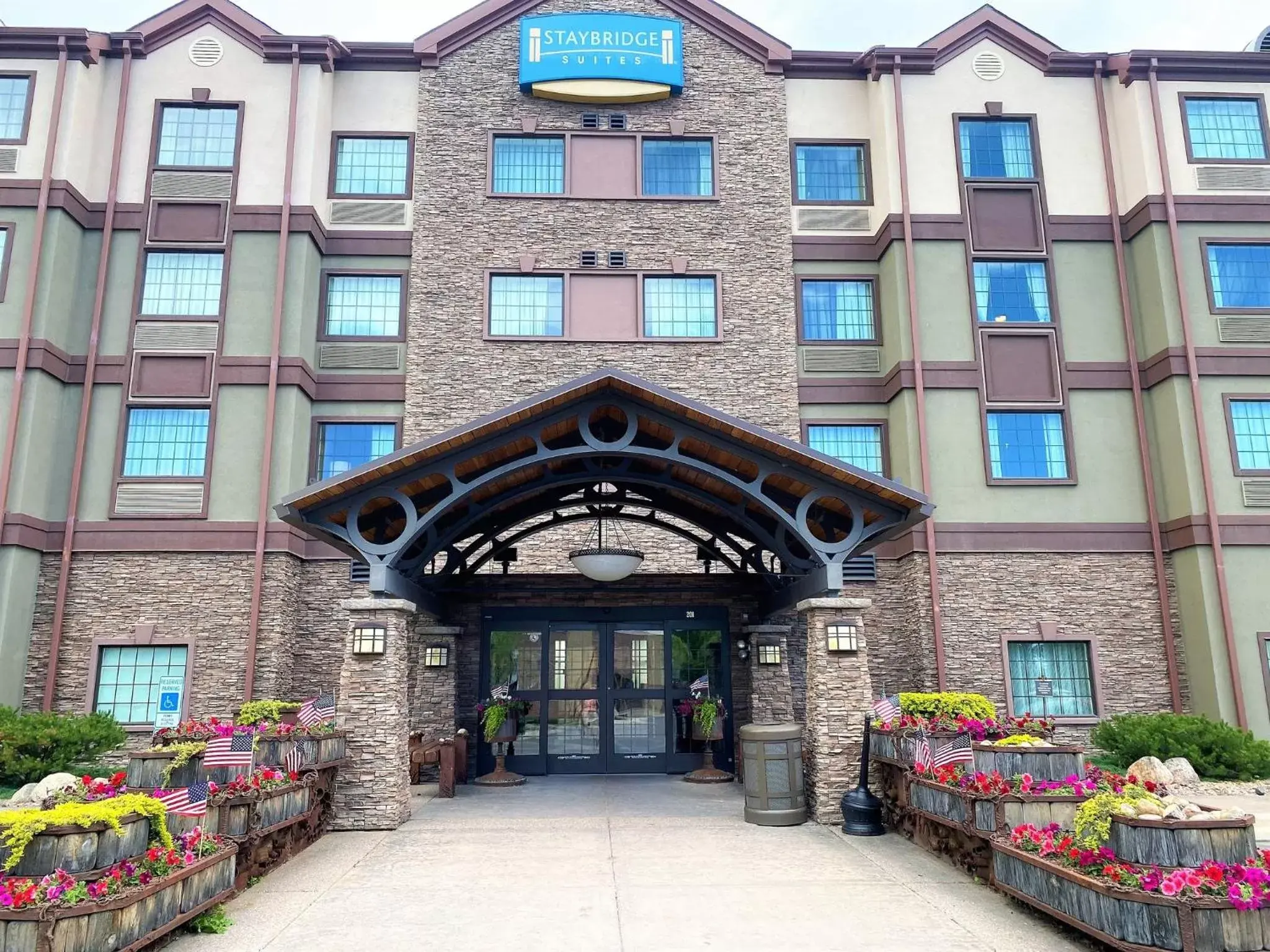 Property Building in Staybridge Suites Great Falls, an IHG Hotel